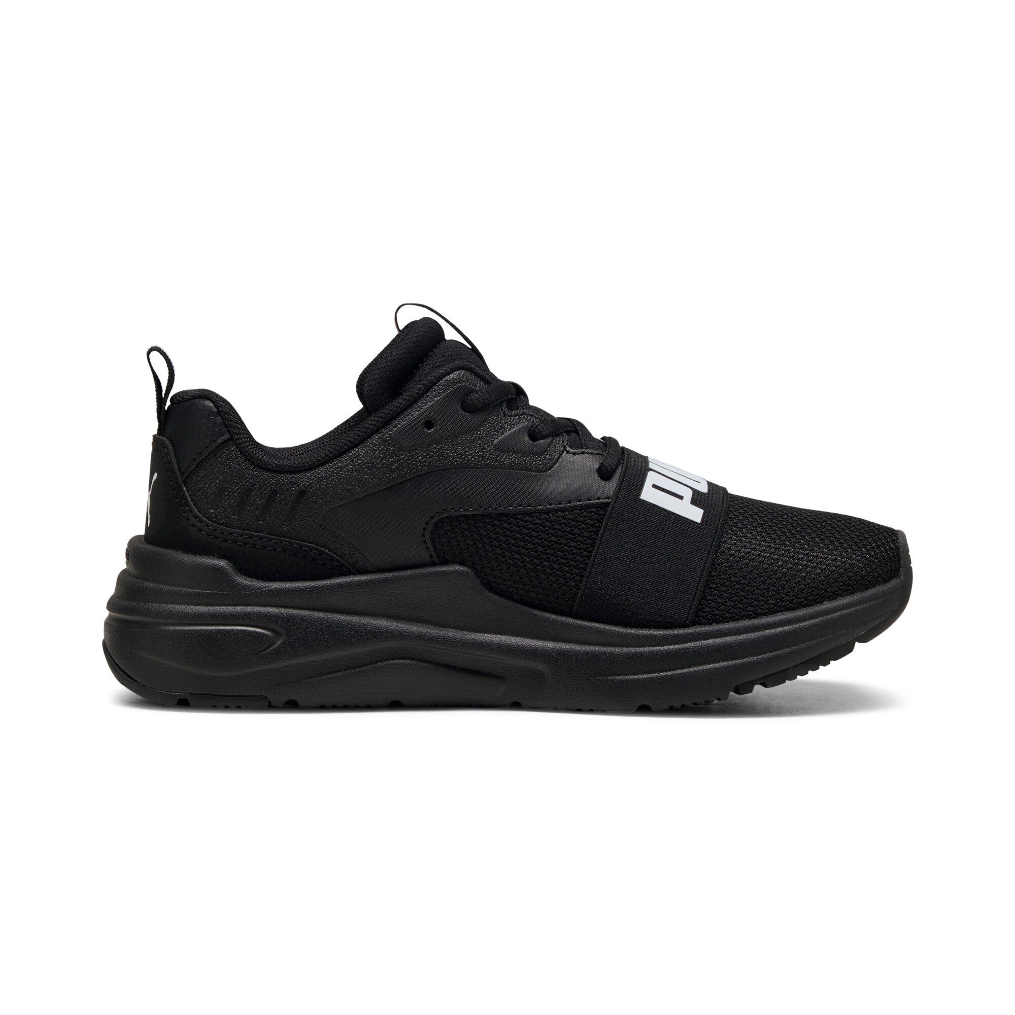 PUMA Sneakers