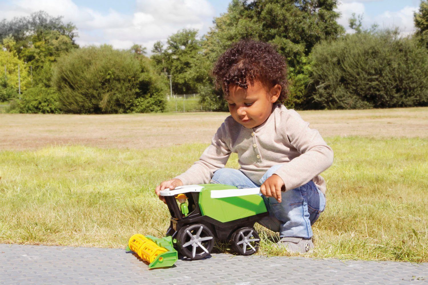 Lena® Speelgoed maaidorser TRUXX² inclusief speelfiguur, made in europe