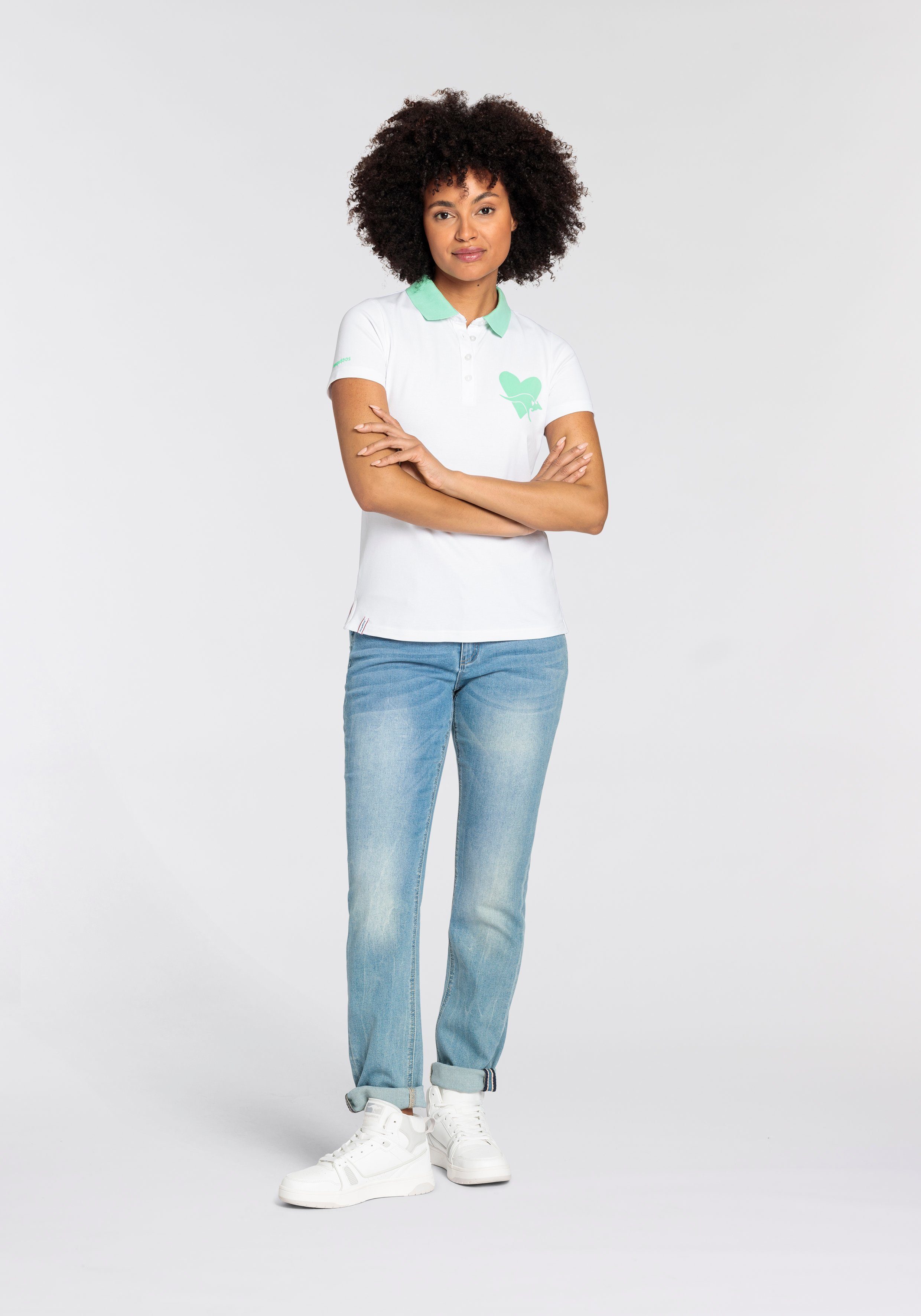 KangaROOS Poloshirt met contrastkraag en logo-print op borsthoogte - nieuwe kollectie