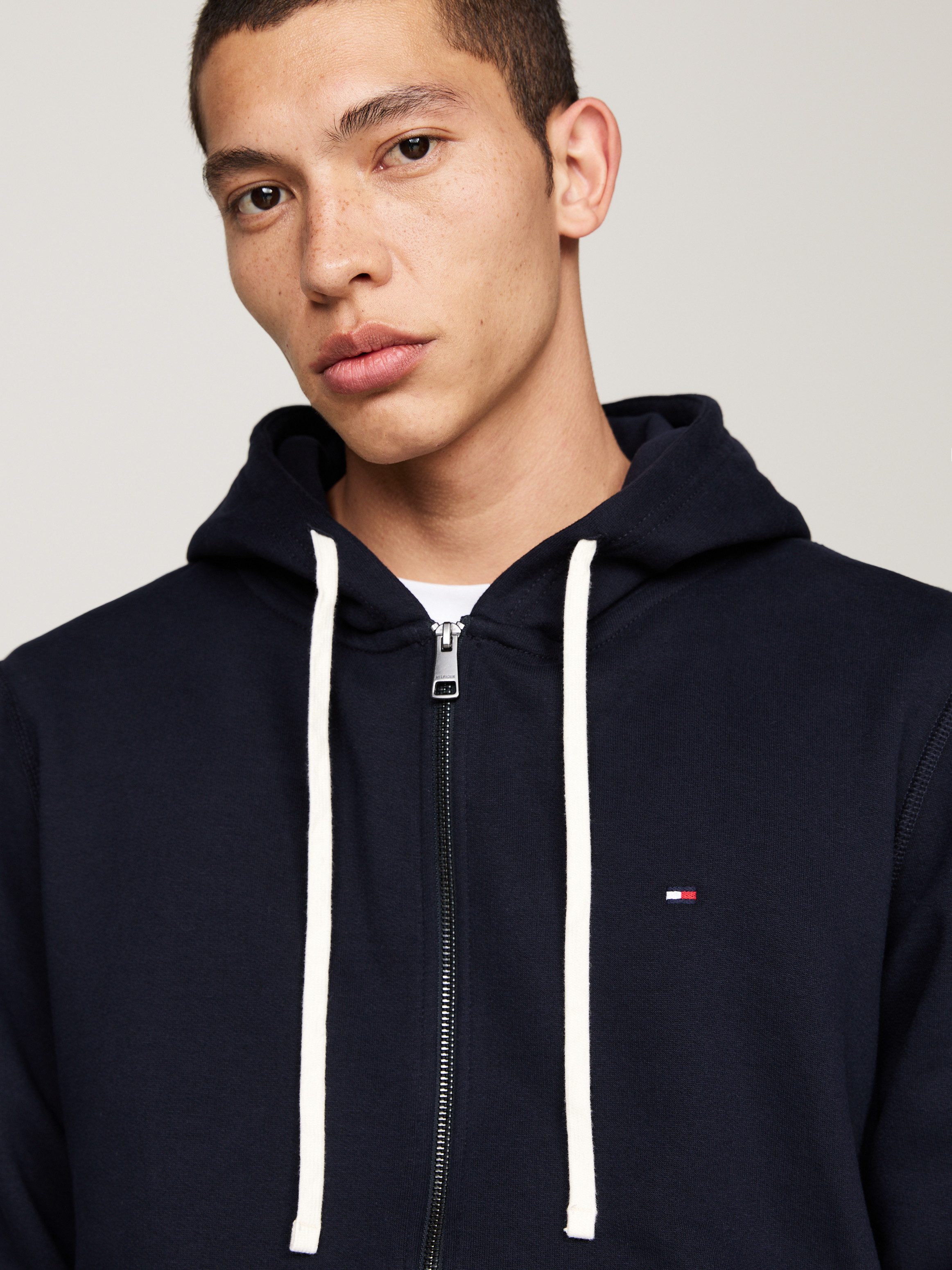 Tommy Hilfiger Capuchonsweatvest ESSENTIAL FLEECE ZIP THROUGH