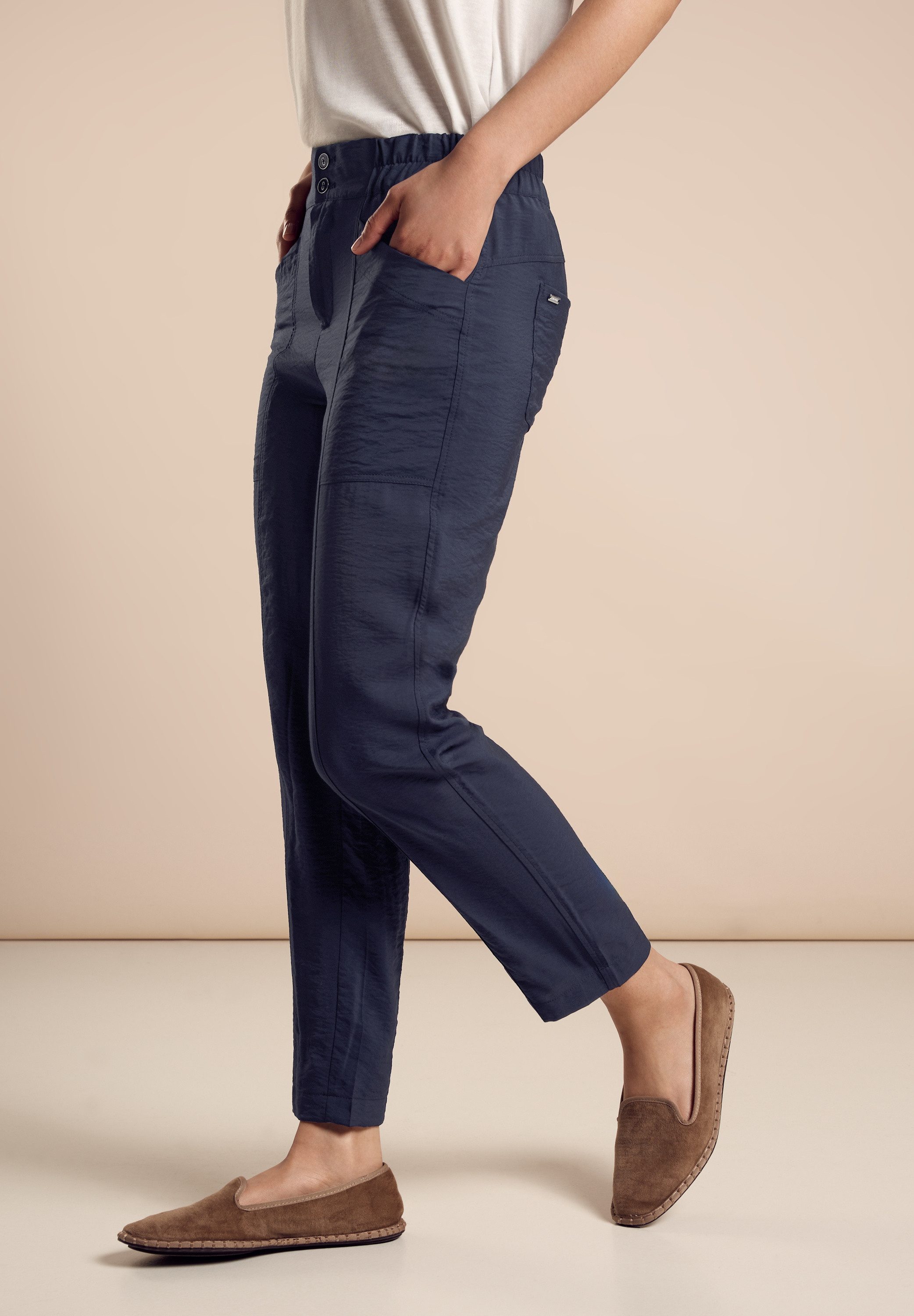 STREET ONE Joggingbroek met een dubbele knoopsluiting