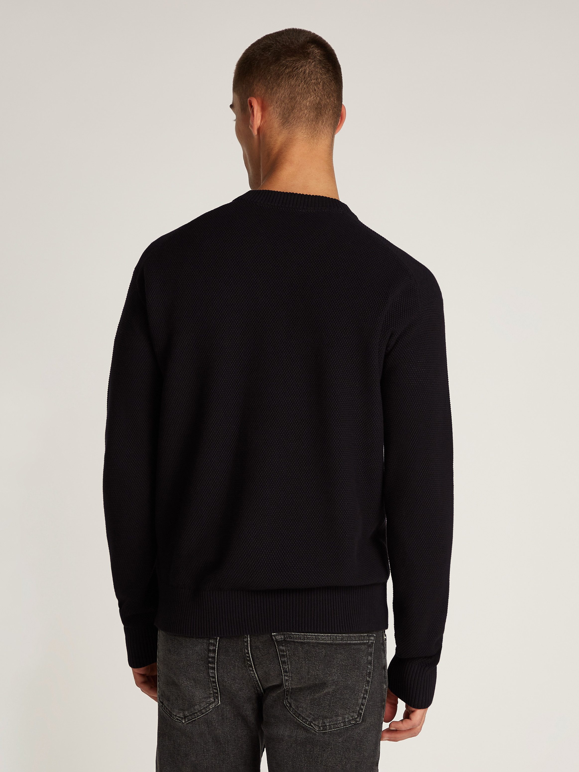 Calvin Klein Trui met ronde hals CASUAL TEXTURE SWEATER Logoborduring, ronde hals