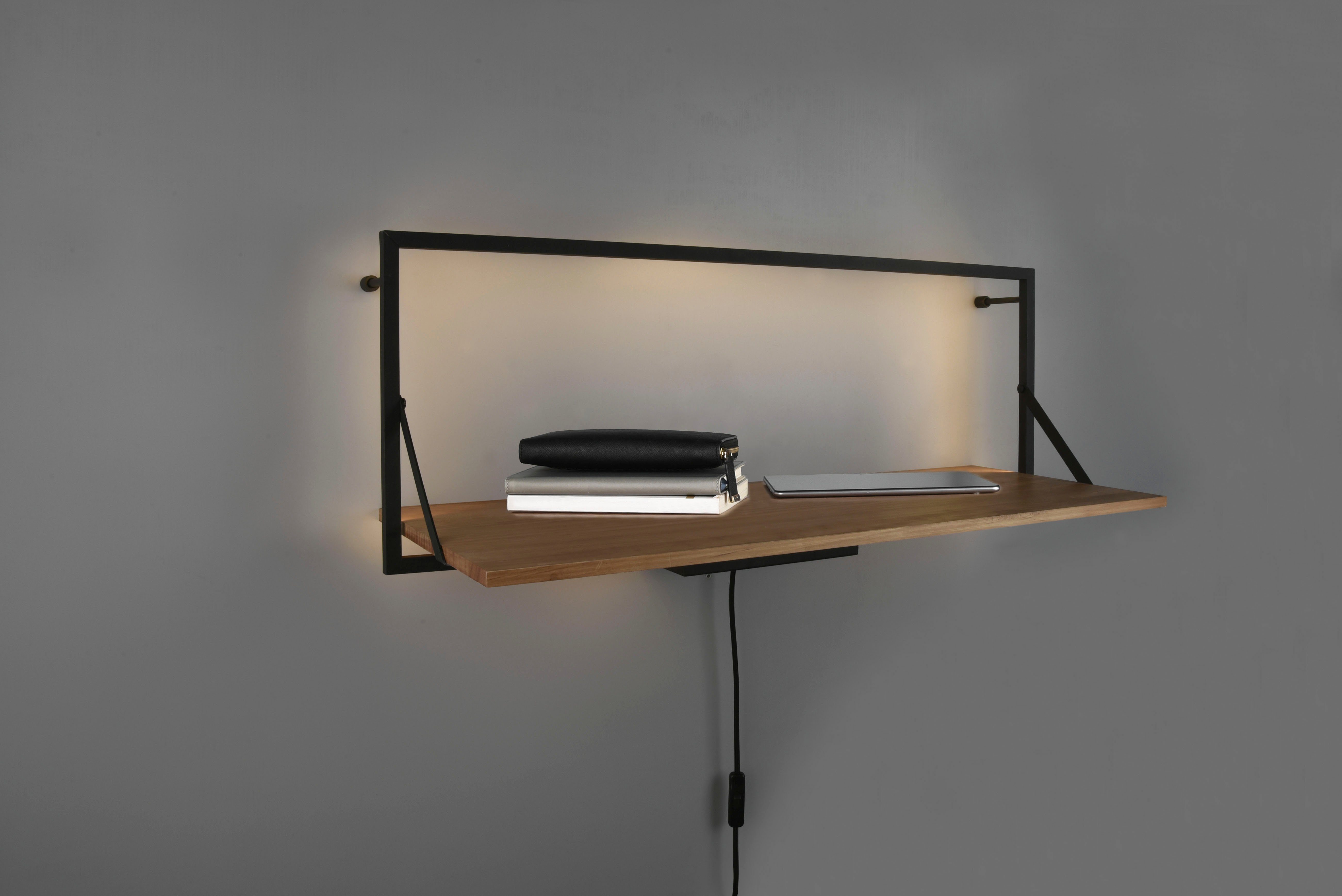 MIRRORS AND MORE Wandplank Leonie met geïntegreerde led-achtergrondverlichting (1 stuk) opbergrekken maat 90 cm x 30 cm x 30 cm zwart
