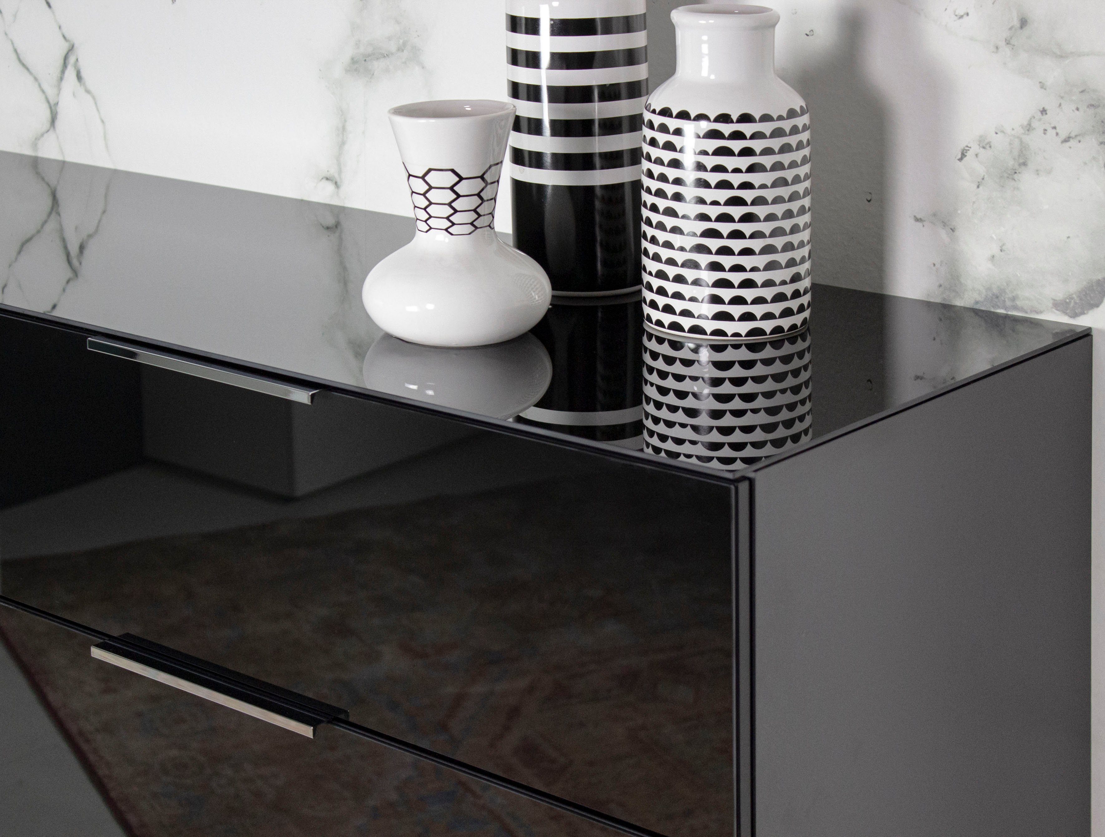 GERMANIA Kast met laden en deuren OAKLAND Breedte 83 cm , fronten en bovenblad met glas-inlay