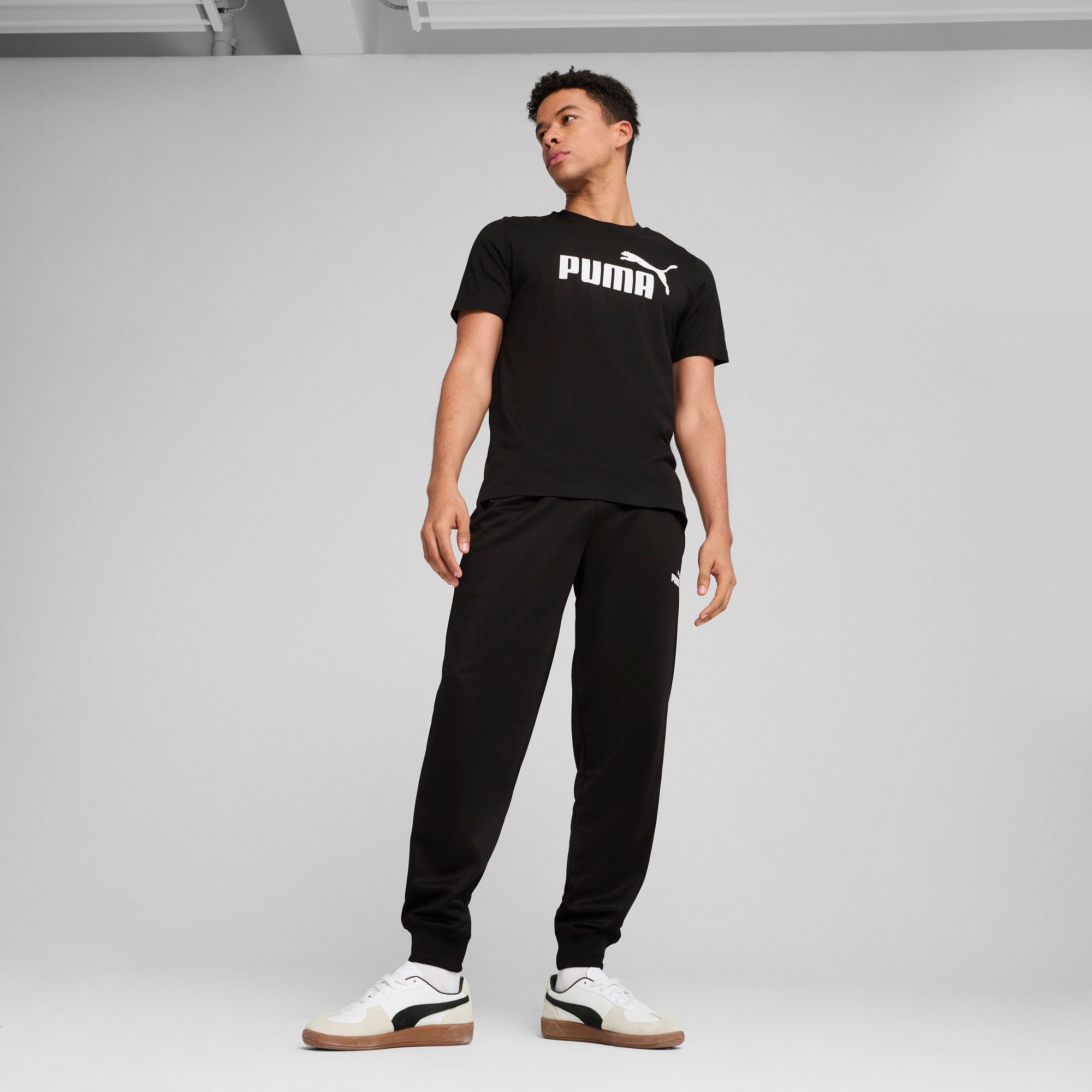 PUMA T-shirt ESS NO. 1 LOGO TEE Basic heren T-shirt met logo