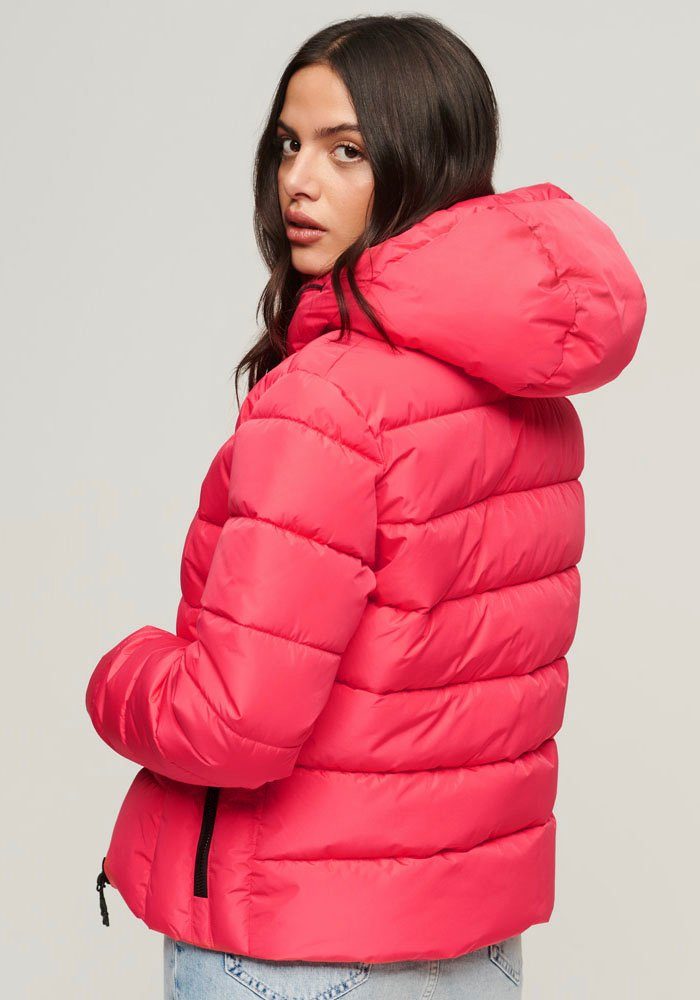 Superdry Gewatteerde jas HOODED SPIRIT SPORTS PUFFER van waterafstotend materiaal