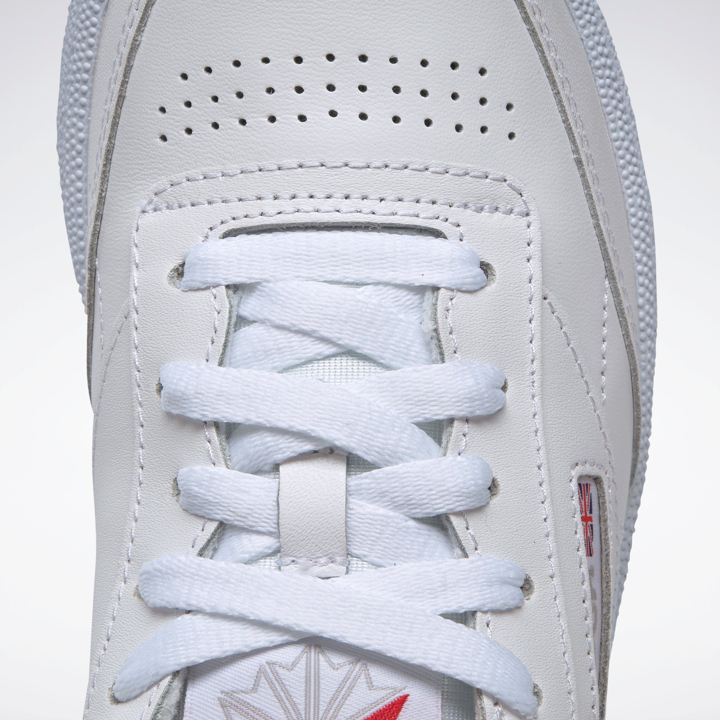 Reebok Classic Sneakers Club C 85