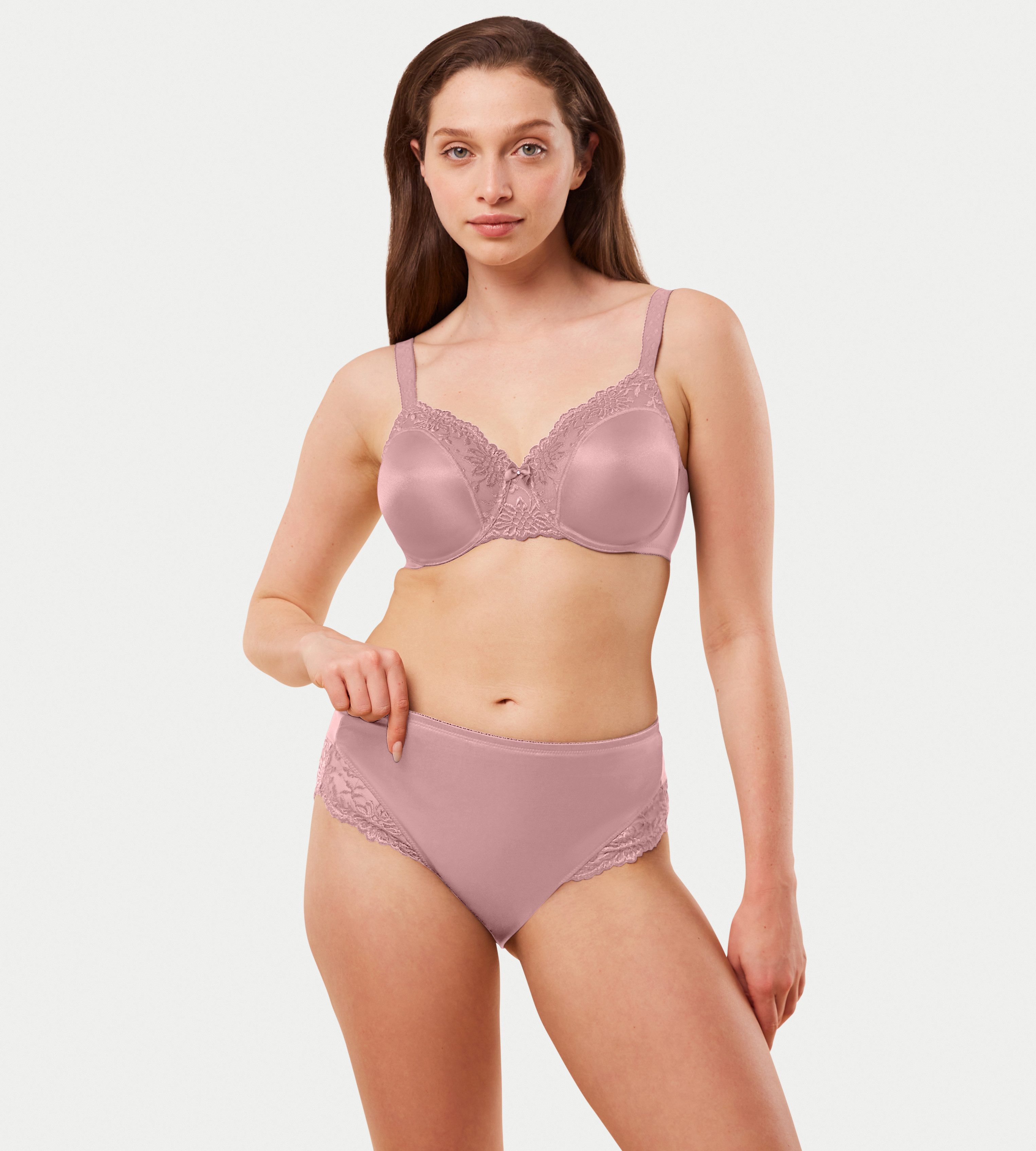 Triumph Maxislip Ladyform soft met kanten details (1 stuk)