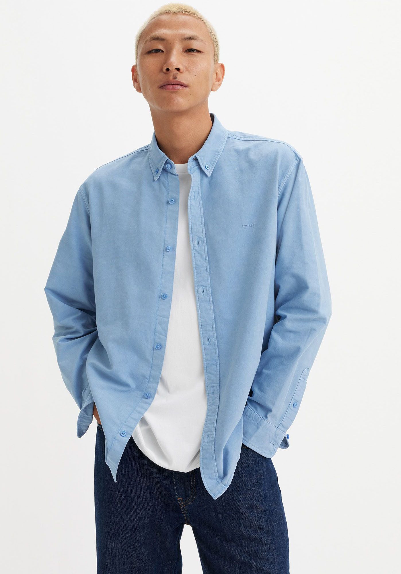 Levi's® Overhemd met lange mouwen AUTHENTIC BUTTON DOWN met ton-in-ton logo-borduursel op de borst
