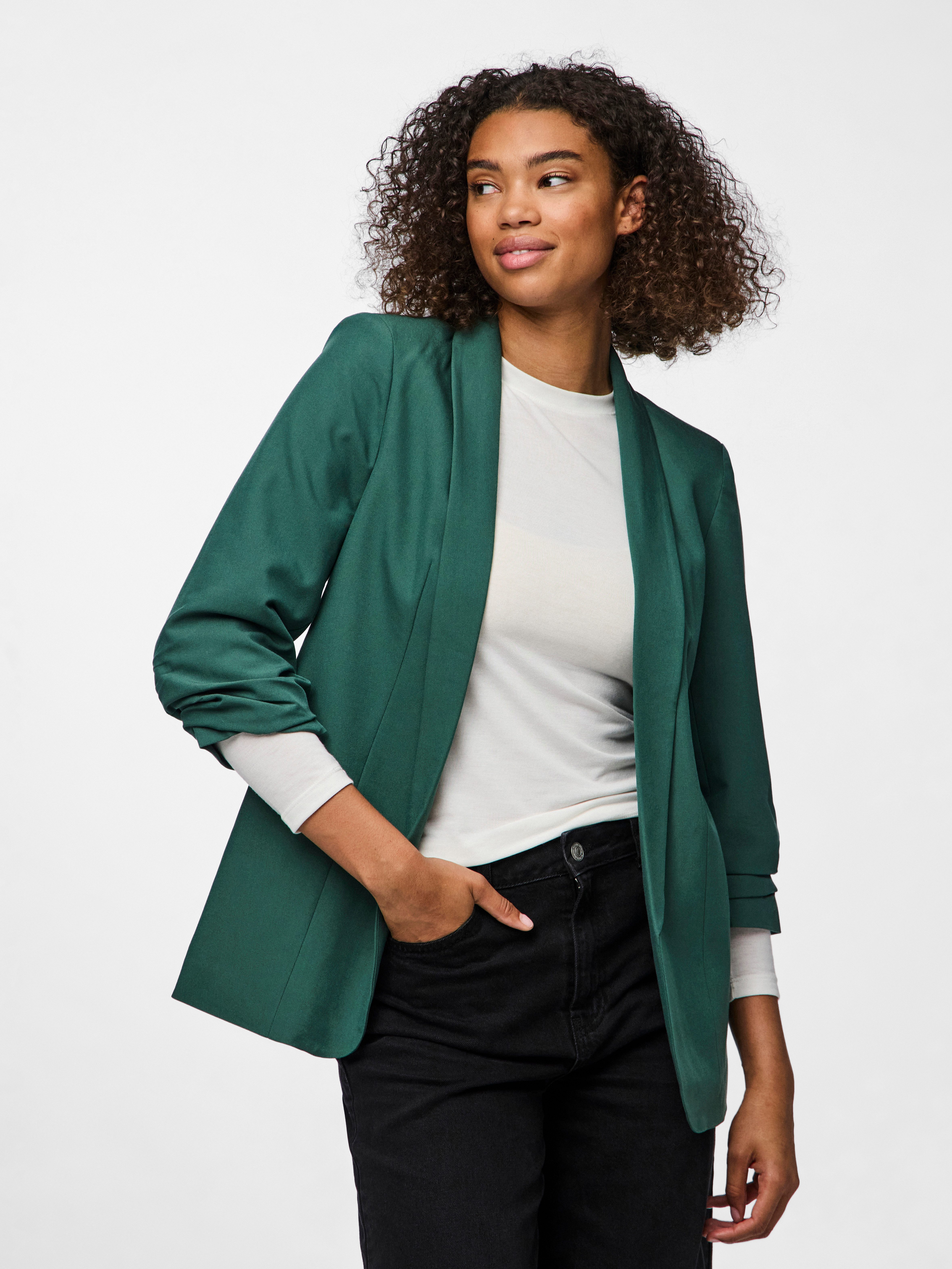 pieces Blouseblazer PCBOSELLA 3/4 BLAZER NOOS met plooidetail op de mouw