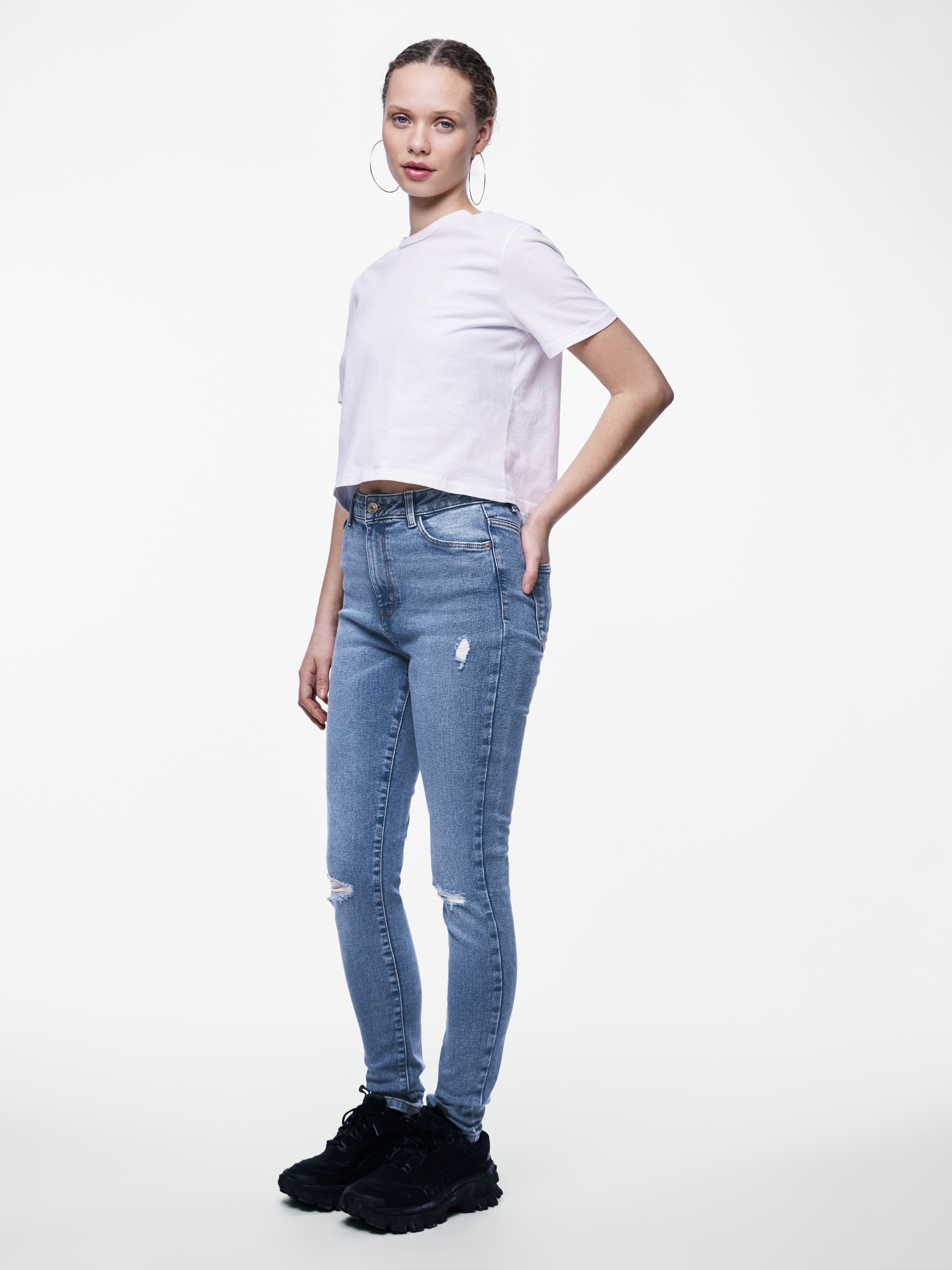 pieces Skinny fit jeans PCDANA HW DEST SKINNY JNS MB402 NOOS BC