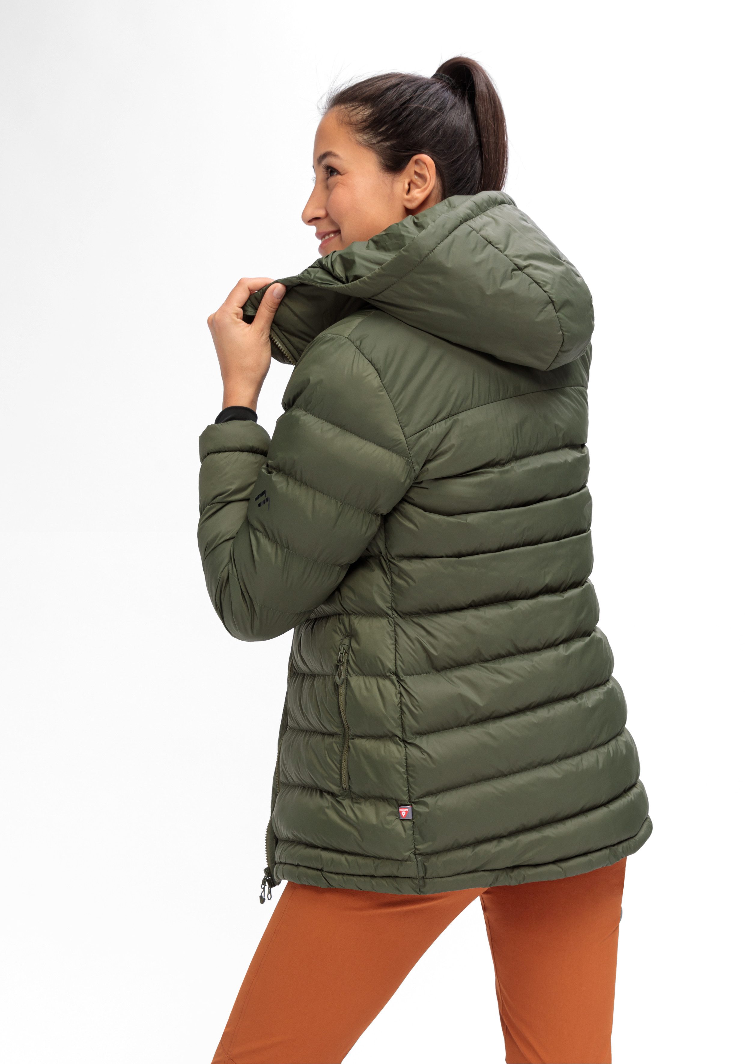 Maier Sports Functionele jas Lomnica Coat W Dames mantel, licht Primaloft materiaal, 3 ritszakken en capuchon