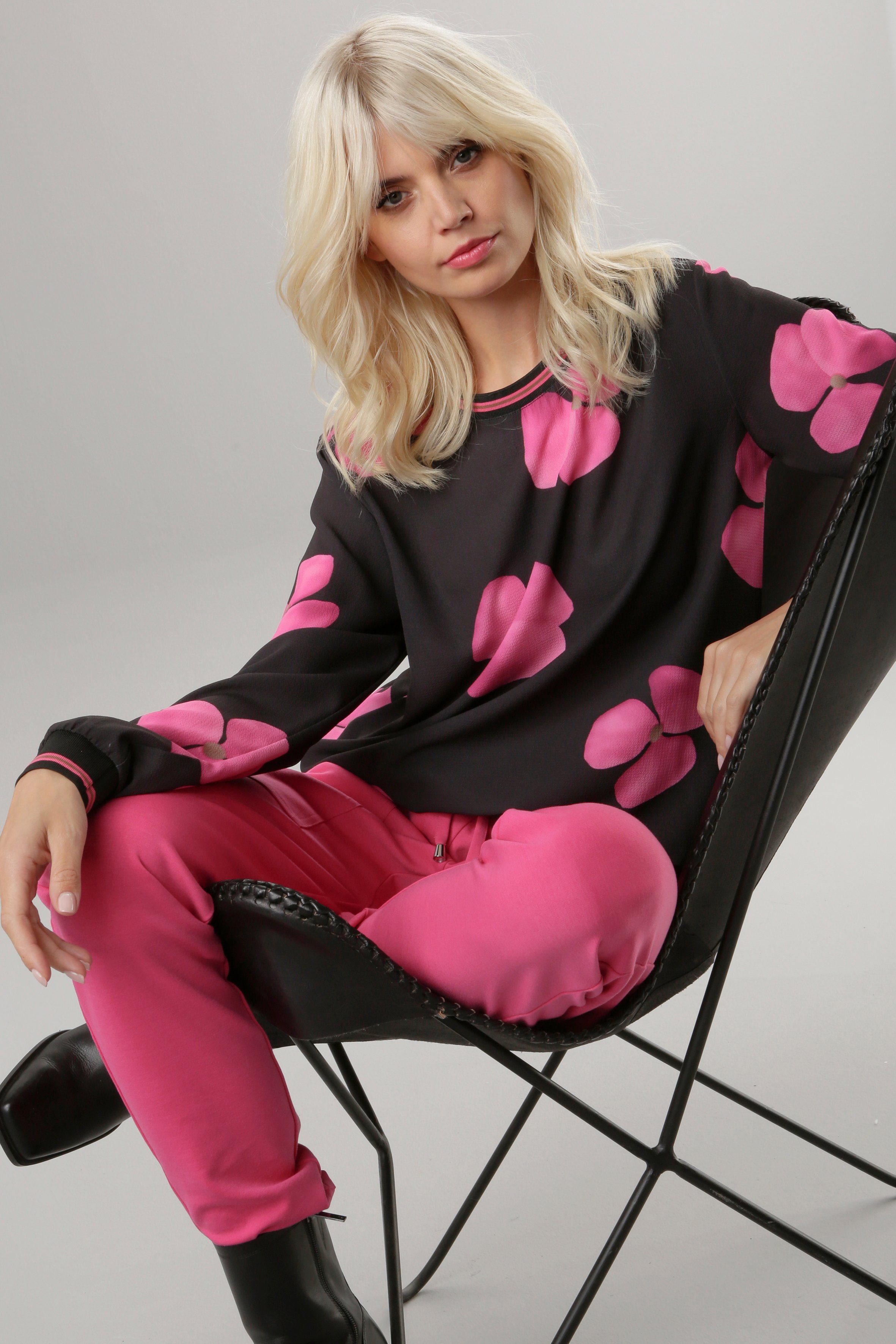 Aniston SELECTED Blouse zonder sluiting met bloemenprint en gestreepte borden