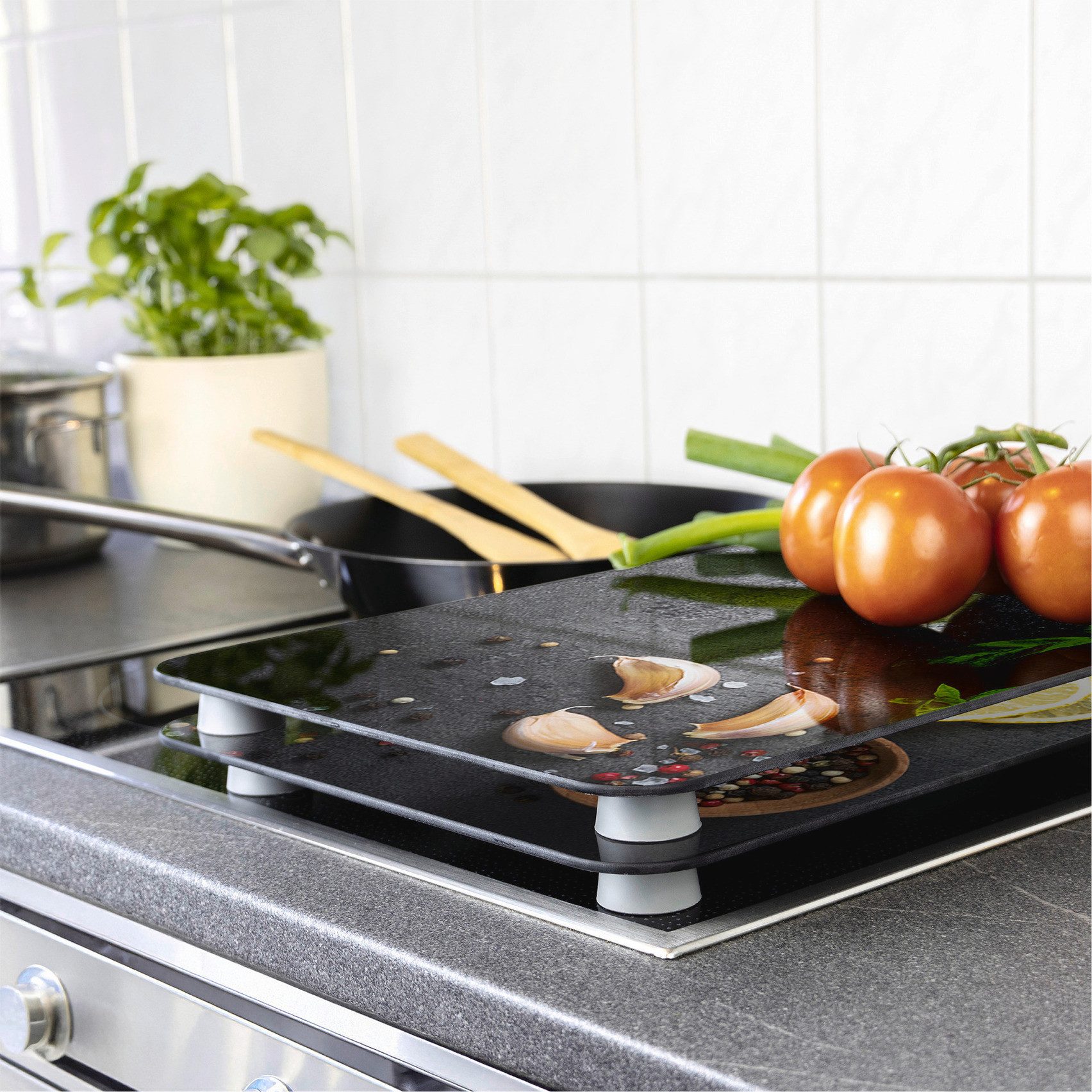 WENKO Kookplaatdeksel Universeel model Kruiden Kookplaatafdekking voor alle soorten kookplaten, krasvast, met antislipvoetjes (set, 2-delig)