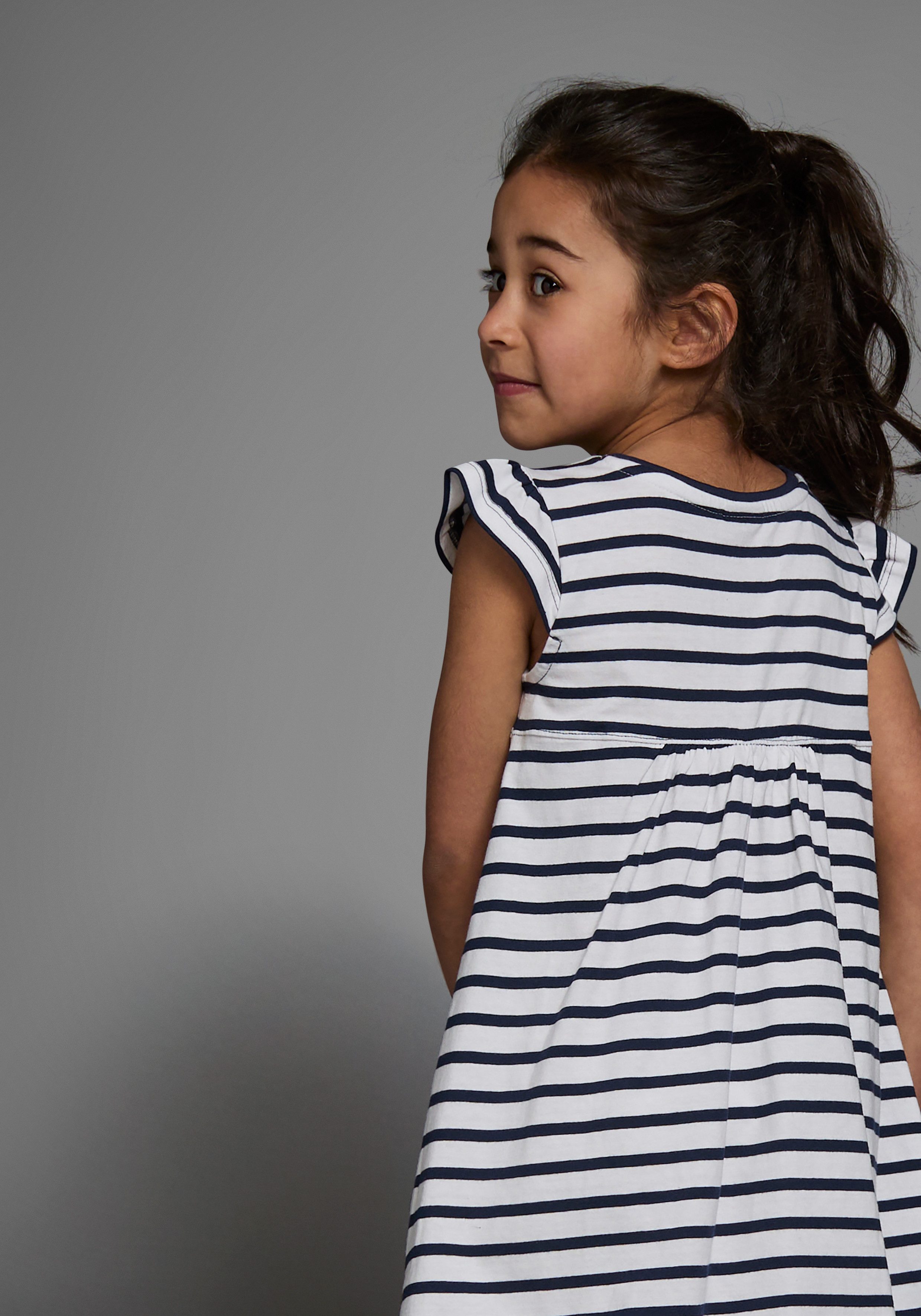 KIDSWORLD Jerseyjurk Voor kleine meisjes knie-vrij, modieuze stijl, van puur katoen, brede bandjes (set, 2-delig)