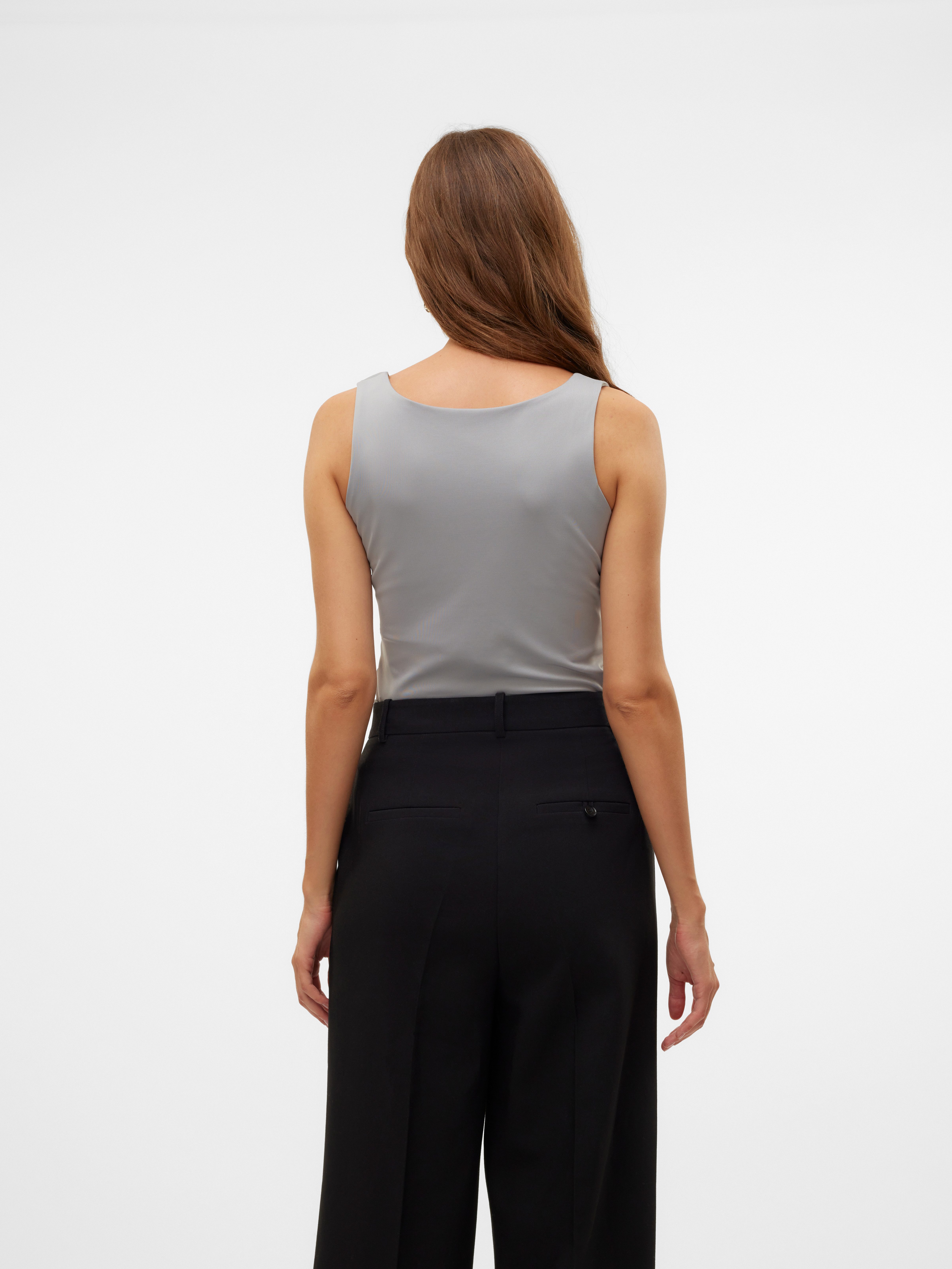 Vero Moda T-shirt VMMILLION SL SQUARE TOP 2-WAY JRS NOOS