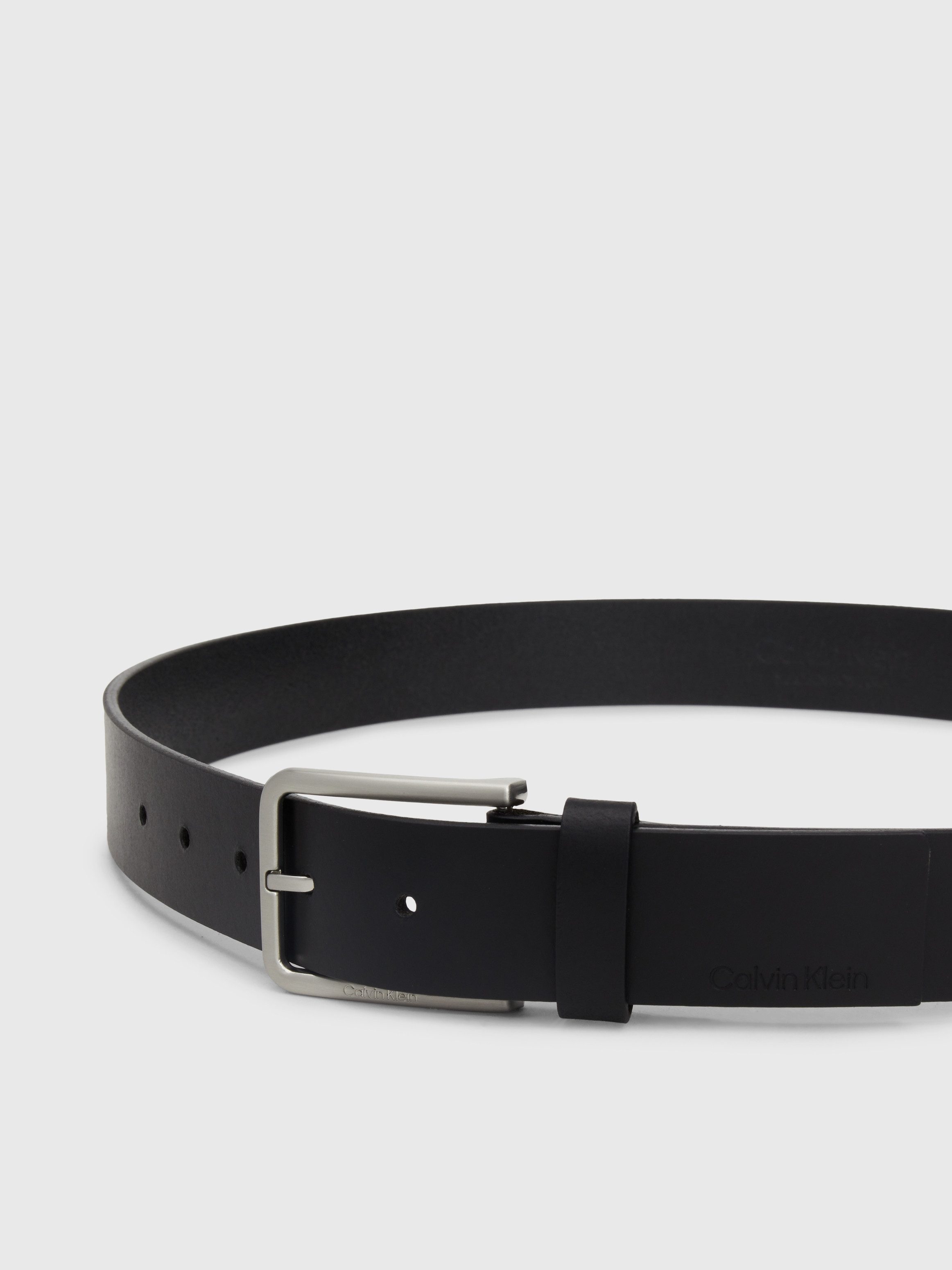 Calvin Klein Leren riem uit geolied nerfleer