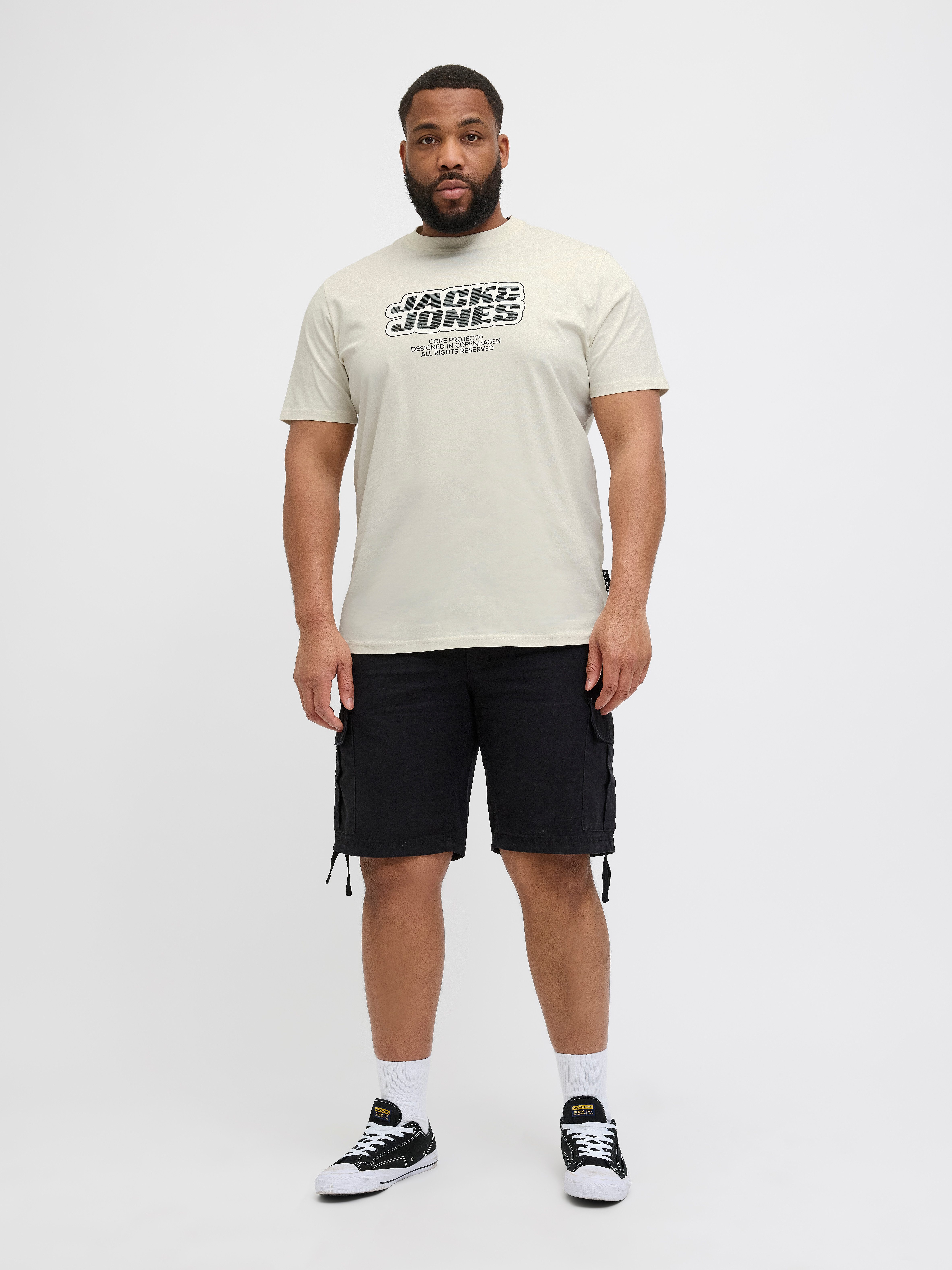 Jack & Jones PlusSize Shirt met print JCOLIDO AOP FRONT PRINT TEE SS CRE PLS