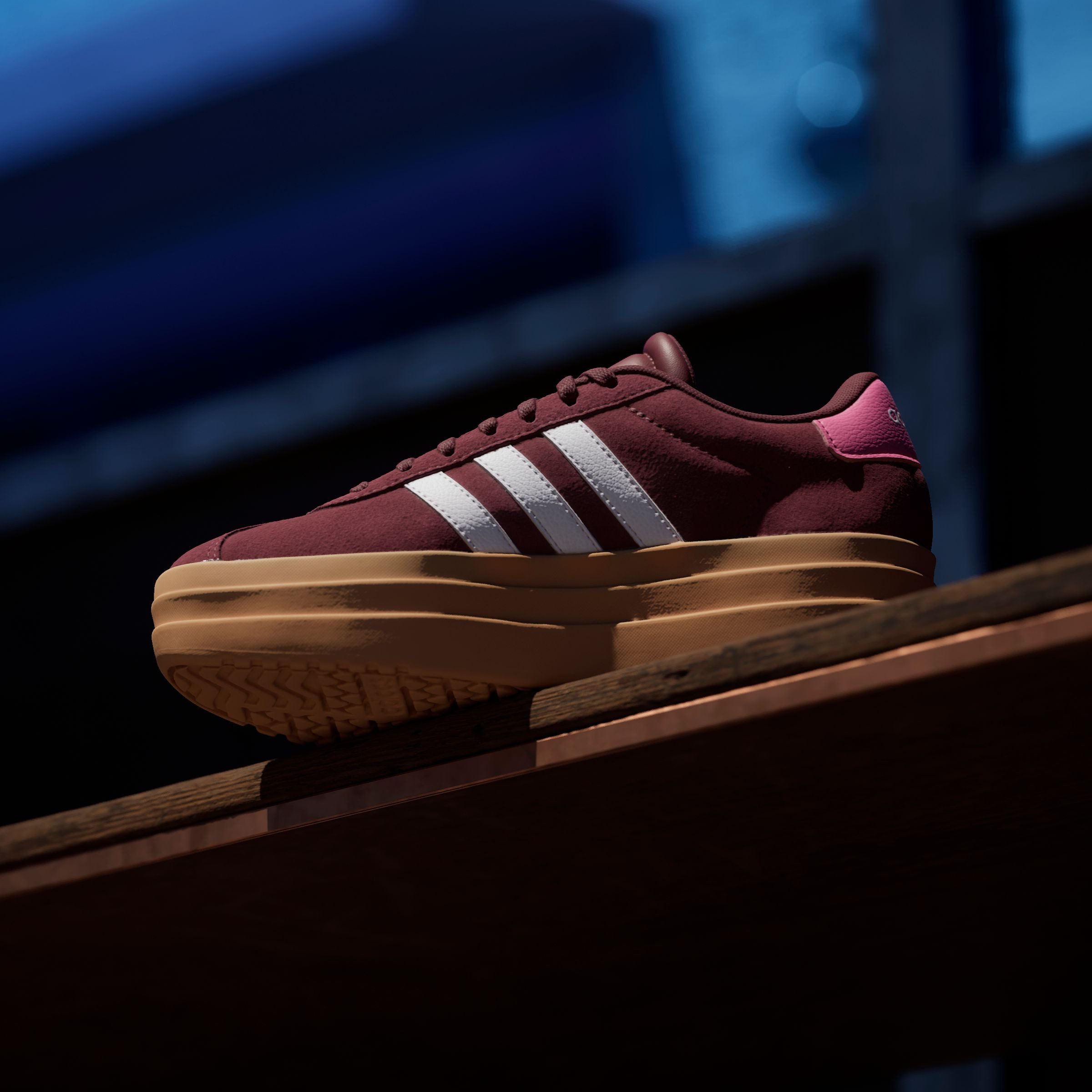 adidas Sportswear Plateausneakers Design in de voetsporen van de adidas Gazelle Bold