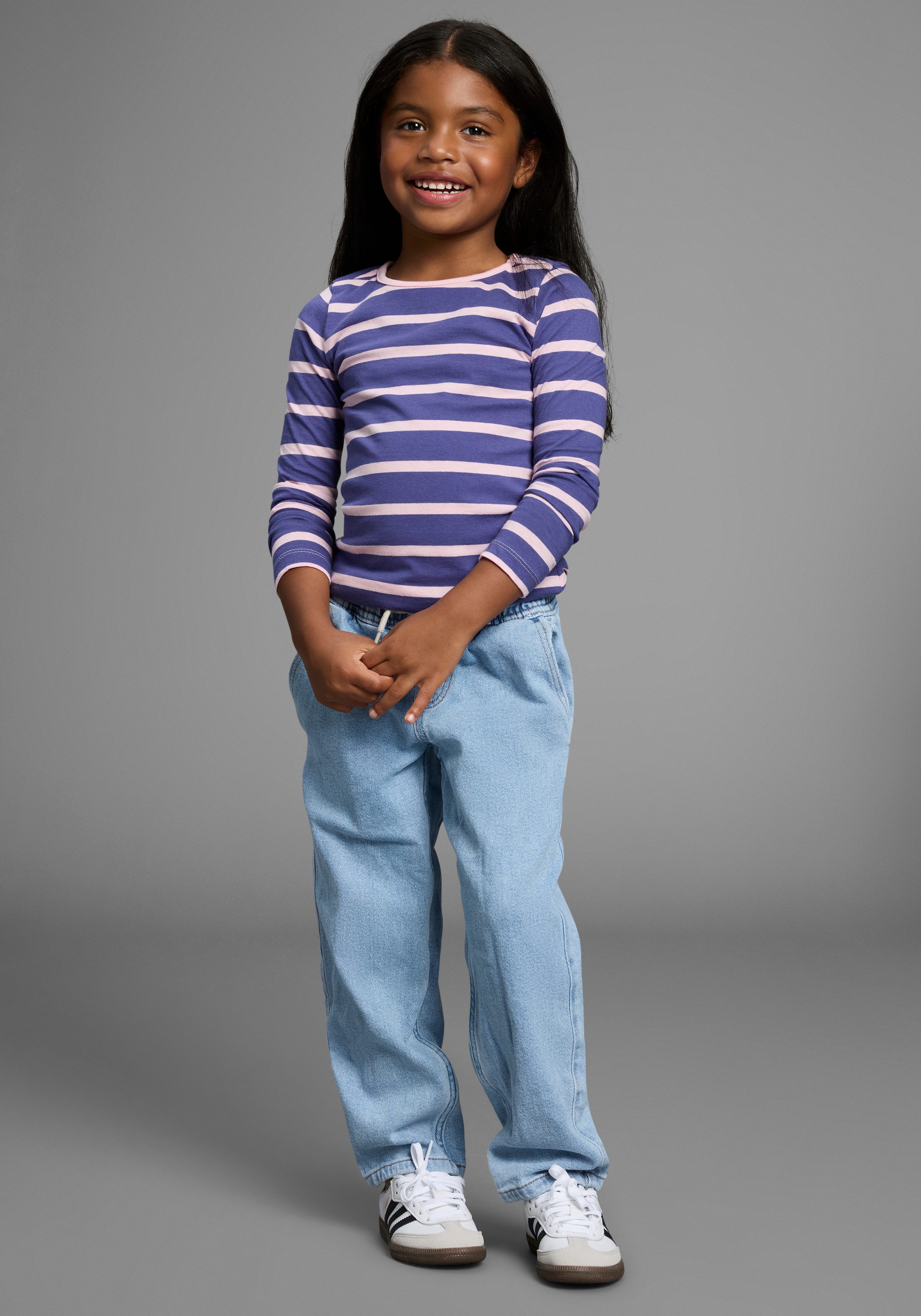 KIDSWORLD Shirt met lange mouwen Voor kleine meisjes Lange mouwen, casual pasvorm (2-delig, Set van 2)