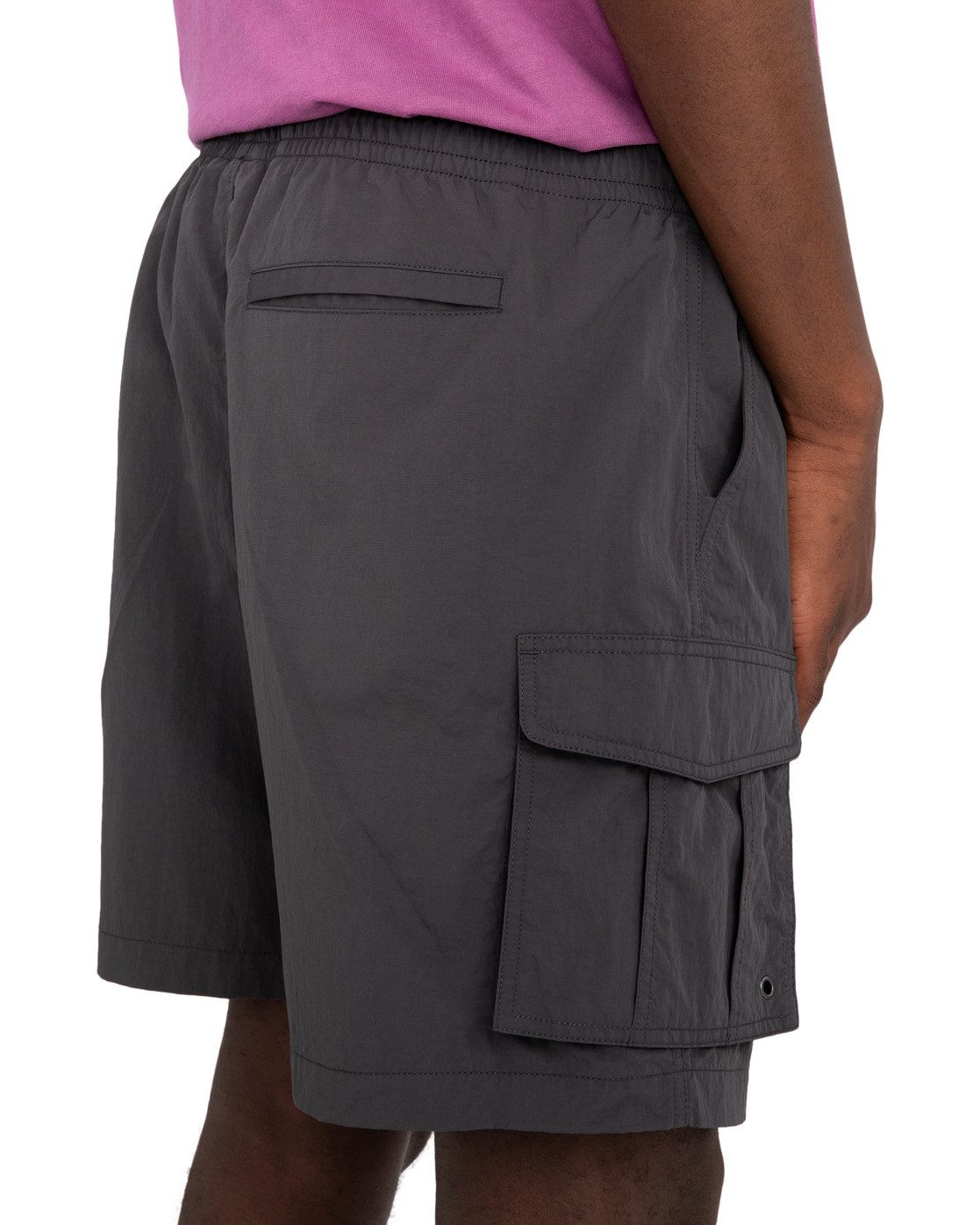 Element Short Chillin Cargo Hybrid 18"