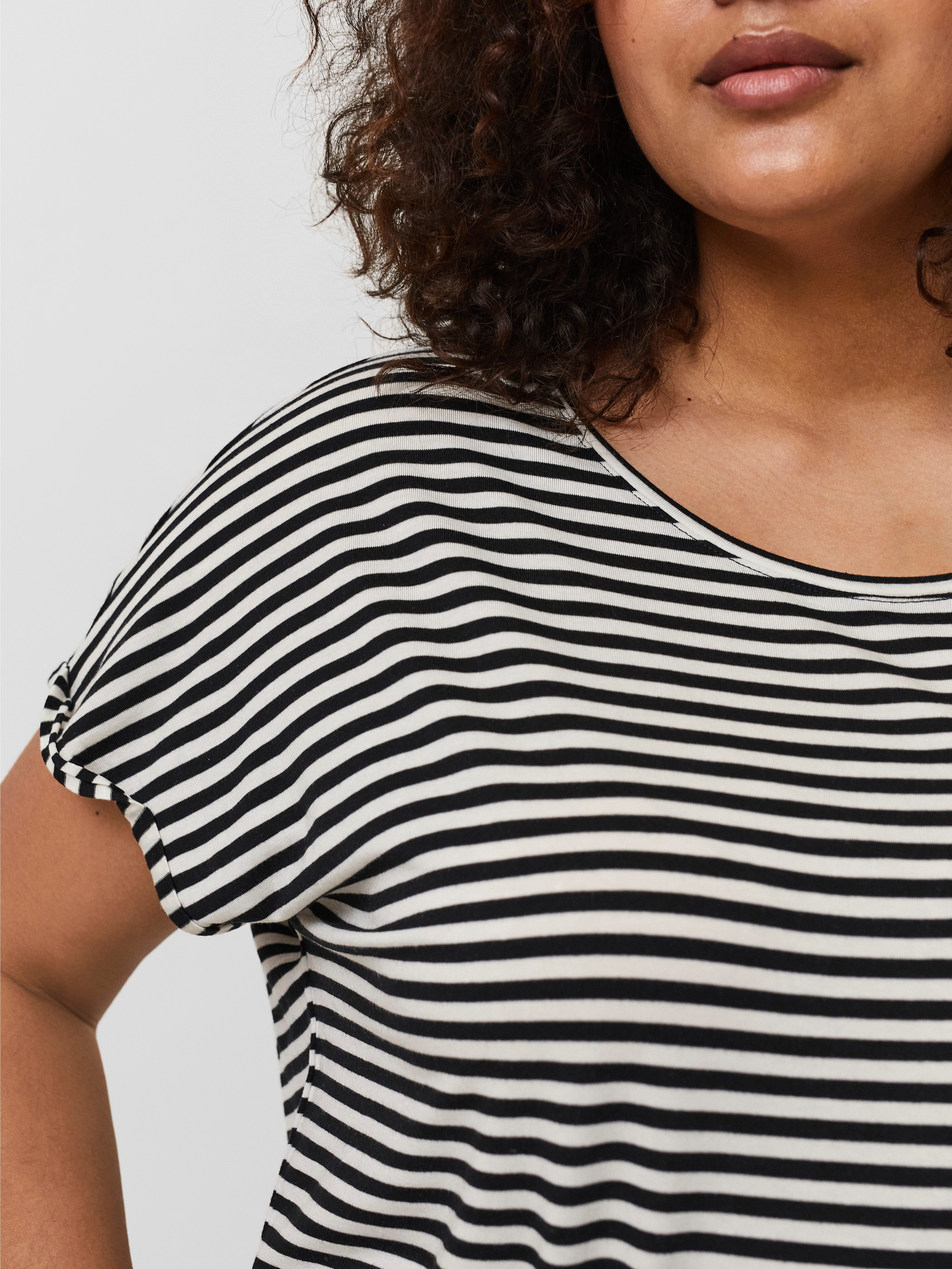 Vero Moda Curve Shirt met korte mouwen VMAVA PLAIN SS TOP STRIPE GA NOOS CURVE