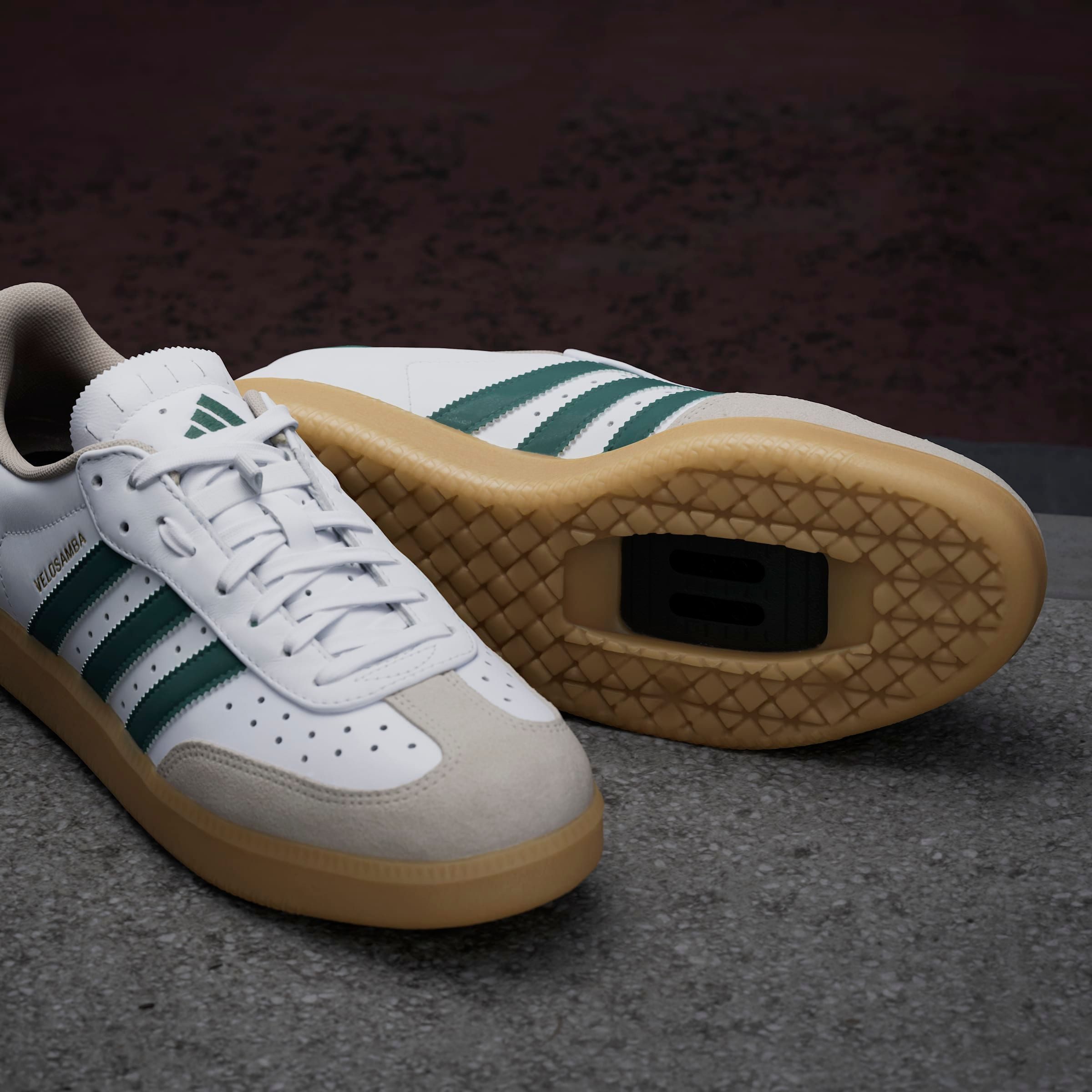 adidas Performance Fietsschoenen VELOSAMBA LEATHER geïnspireerd door het ontwerp van de adidas samba
