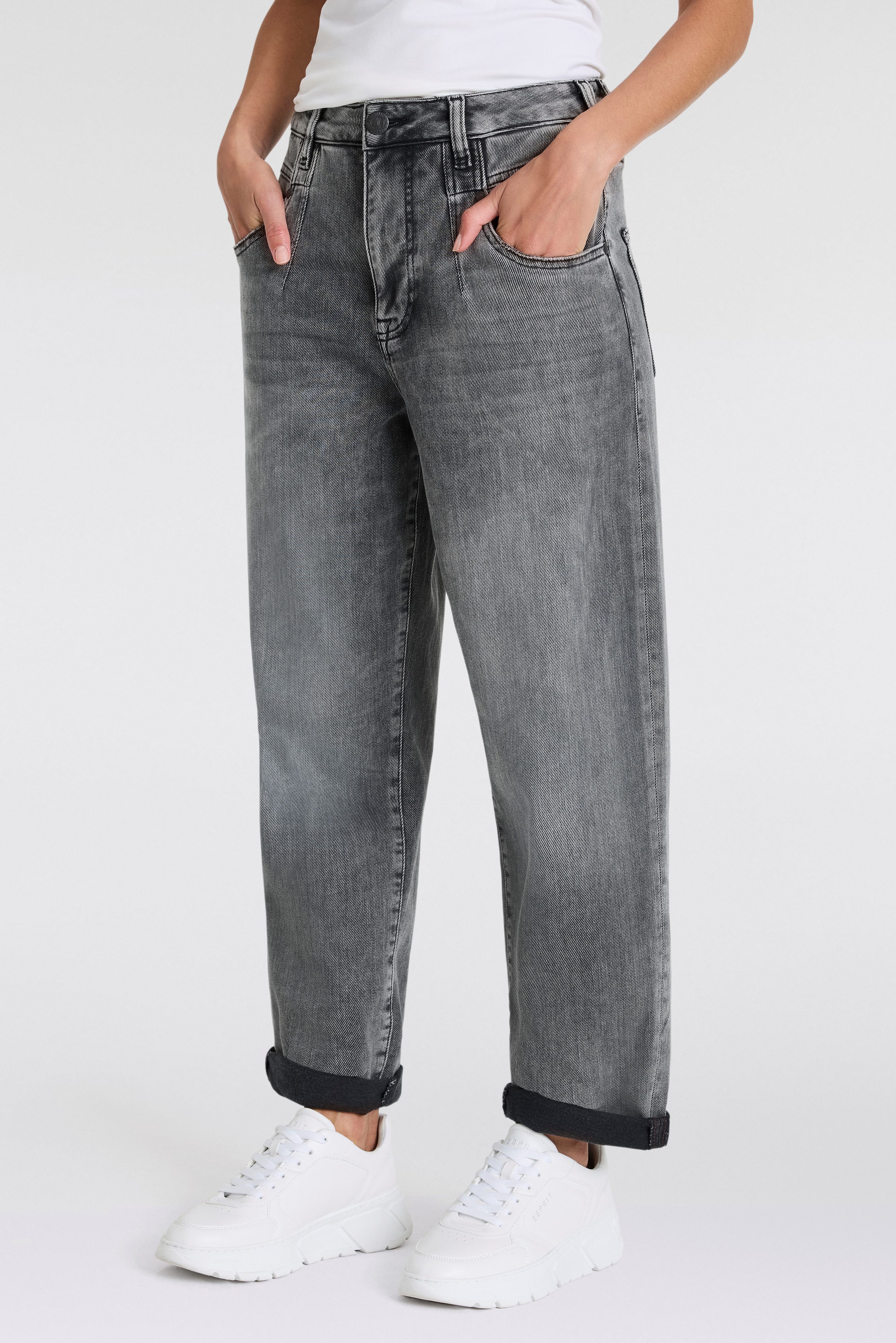 Herrlicher Loose fit jeans Brooke Organic Denim Brushed met figuuraccentuerende naden aan de voorkant