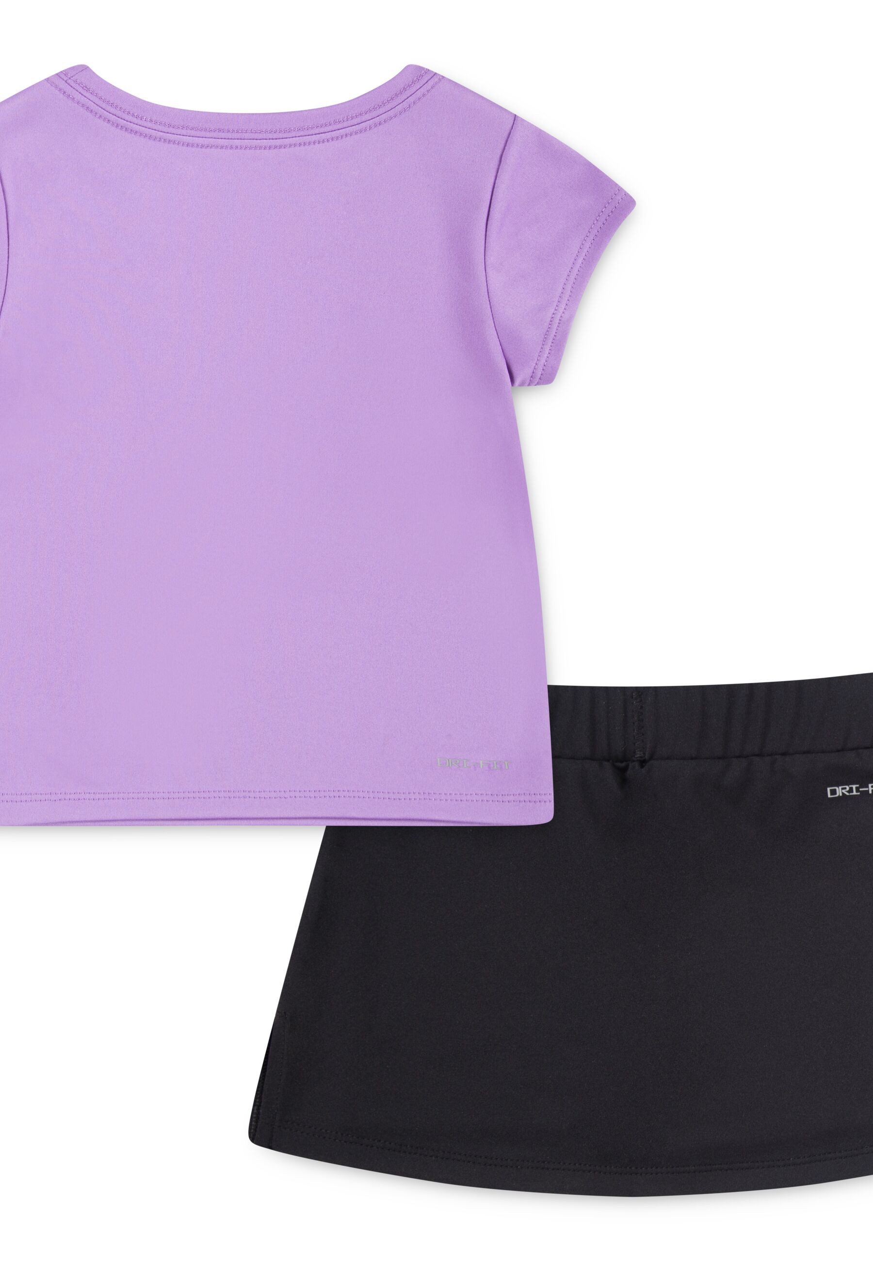 Nike Sportswear T-shirt short
