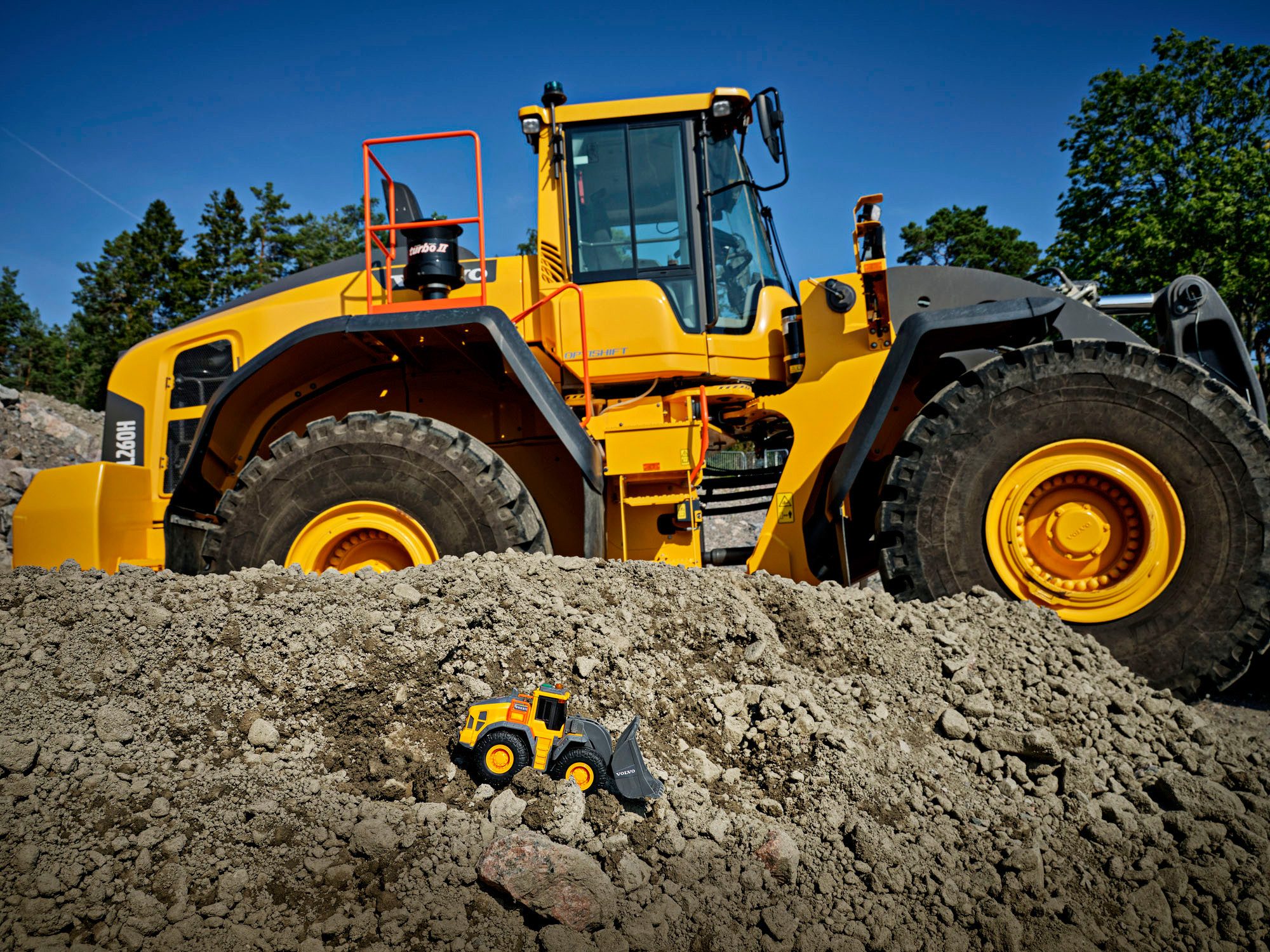 Dickie Toys Speelgoed-shovel Volvo Wheel Loader met licht en geluid