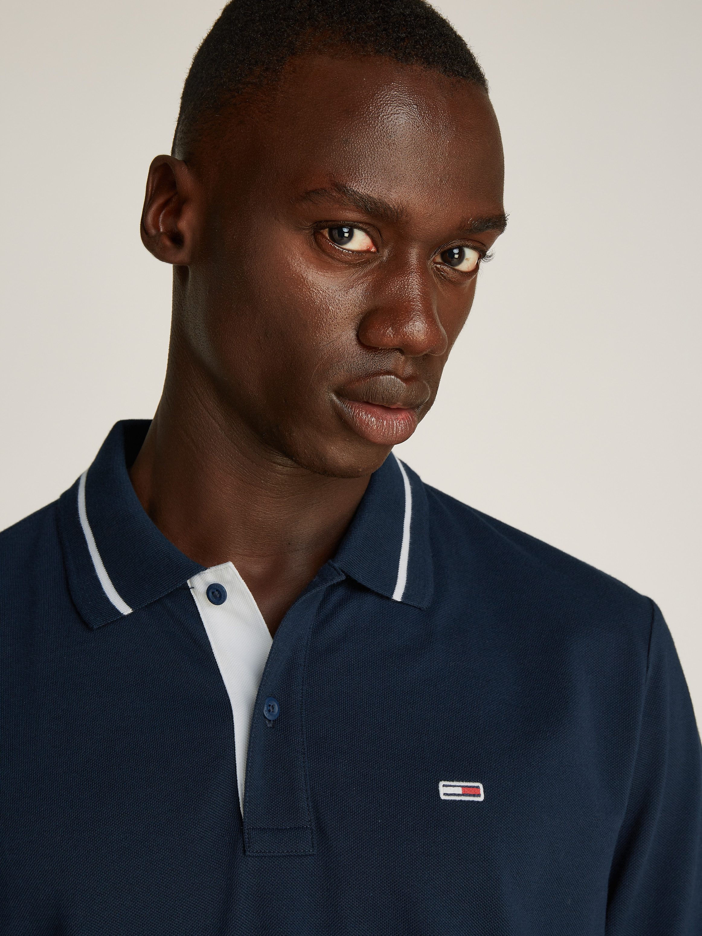 TOMMY JEANS Poloshirt TJM REG TIPPED POLO met gestreepte details