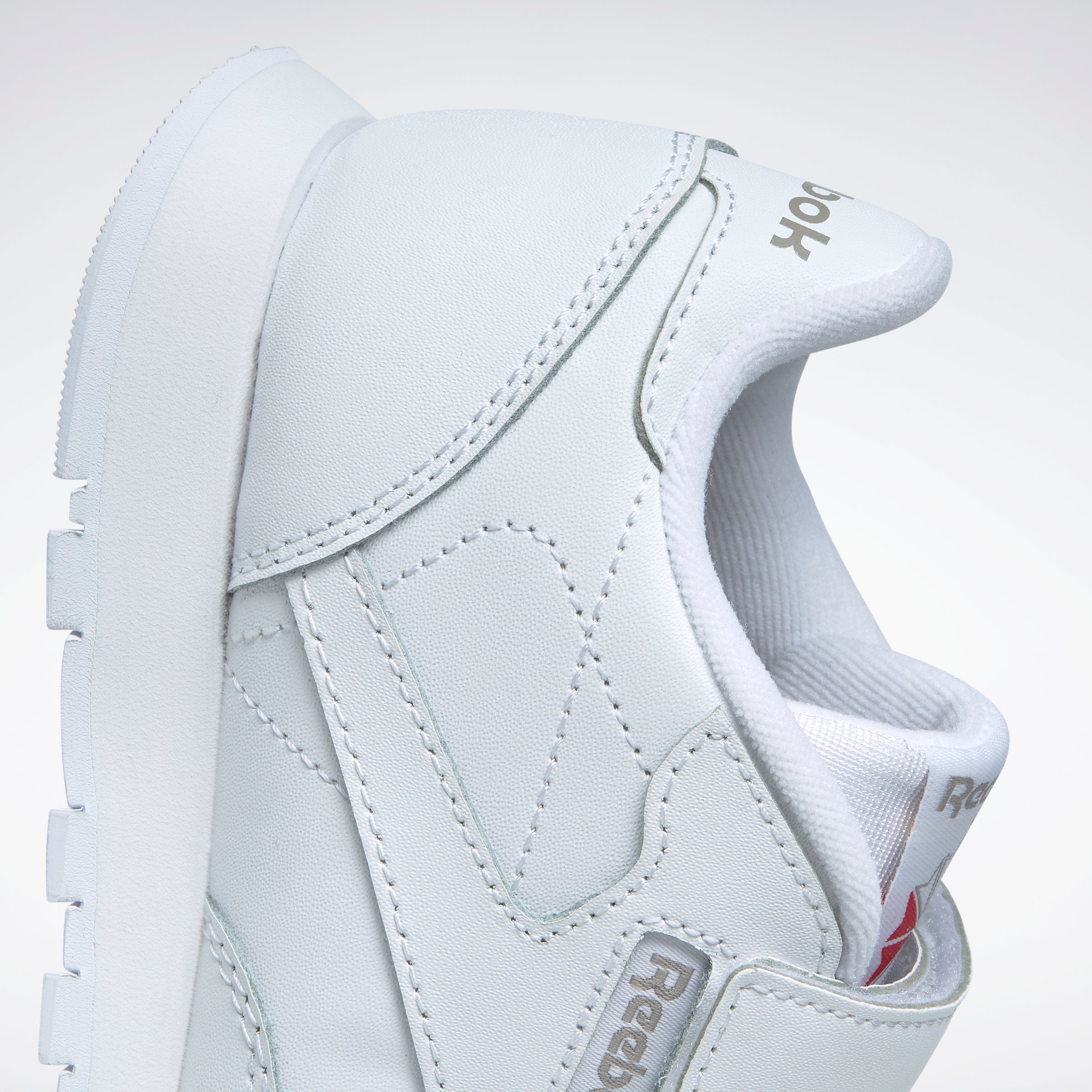 Reebok Classic Sneakers CLASSIC LEATHER SHOES