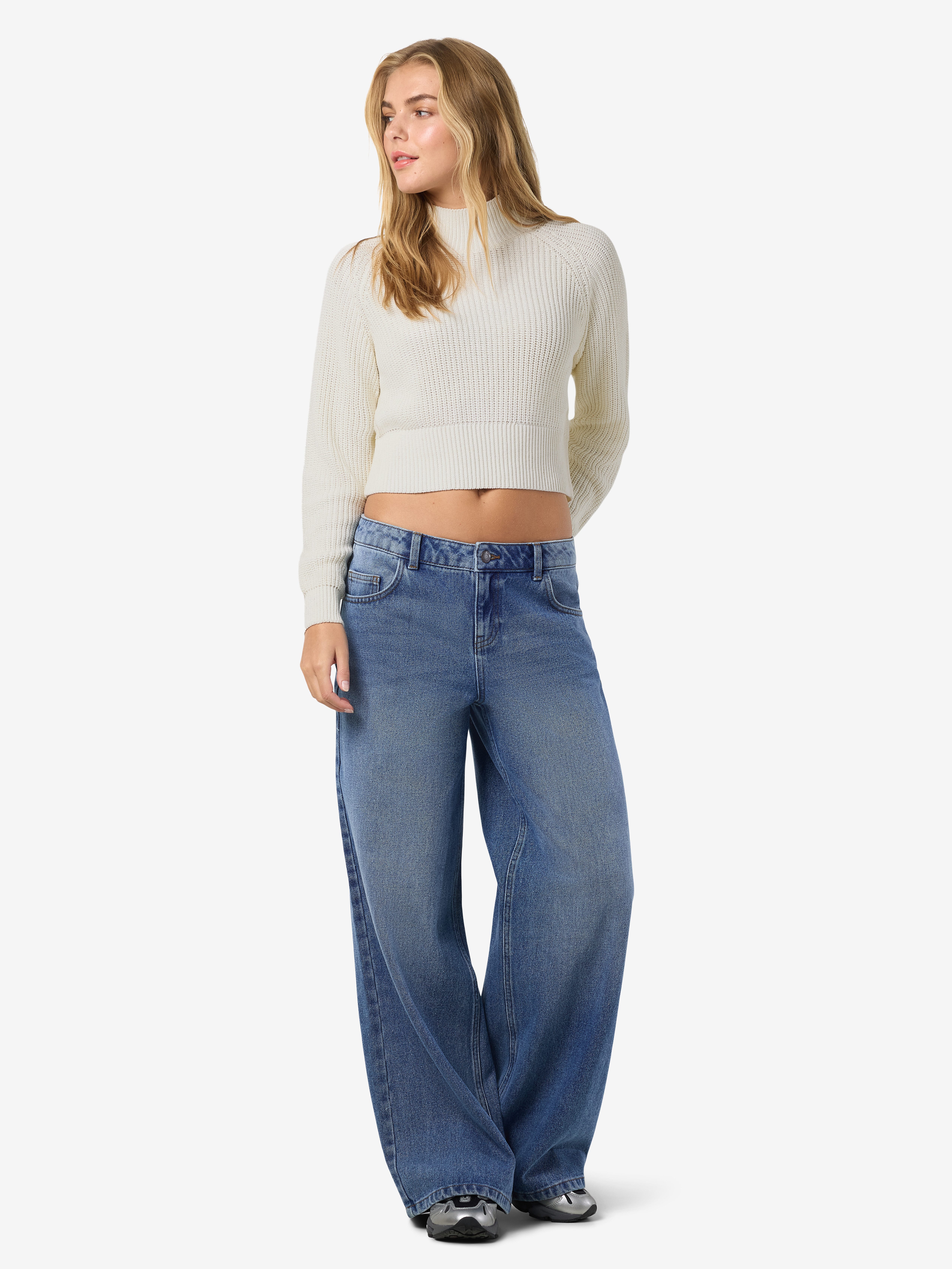 Noisy may Trui met staande kraag NMDARA L/S HIGH NECK KNIT FWD NOOS