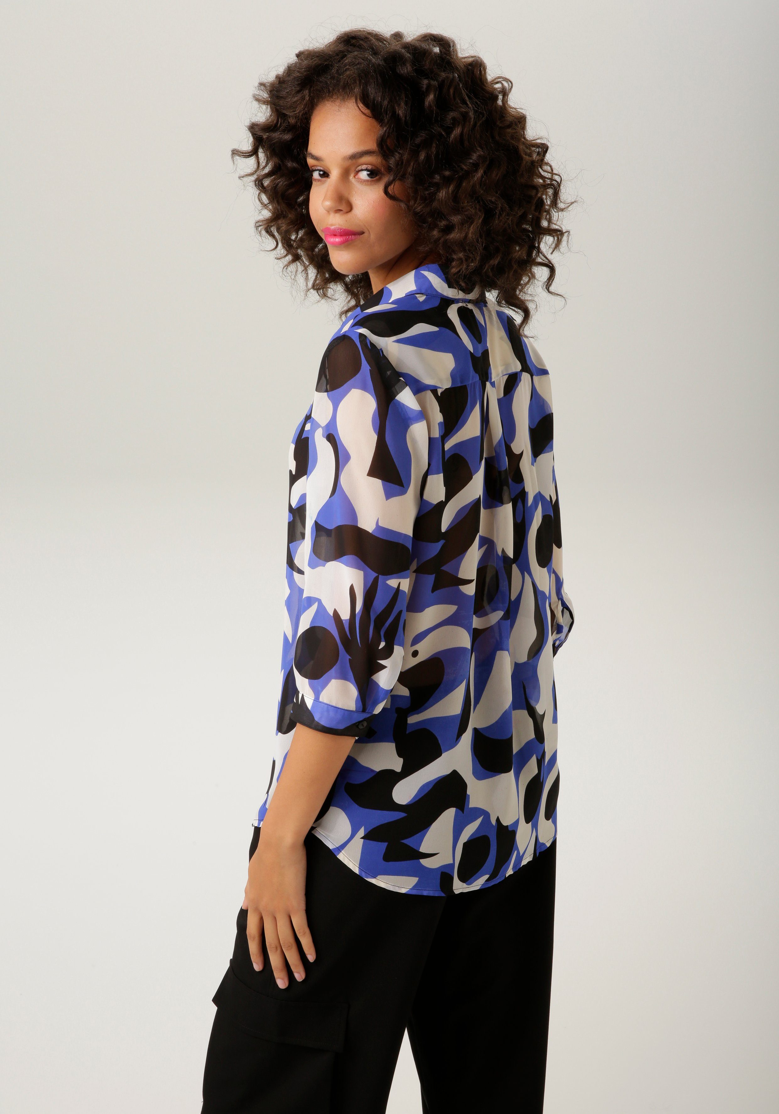 Aniston CASUAL Overhemdblouse met krachtige grafische print