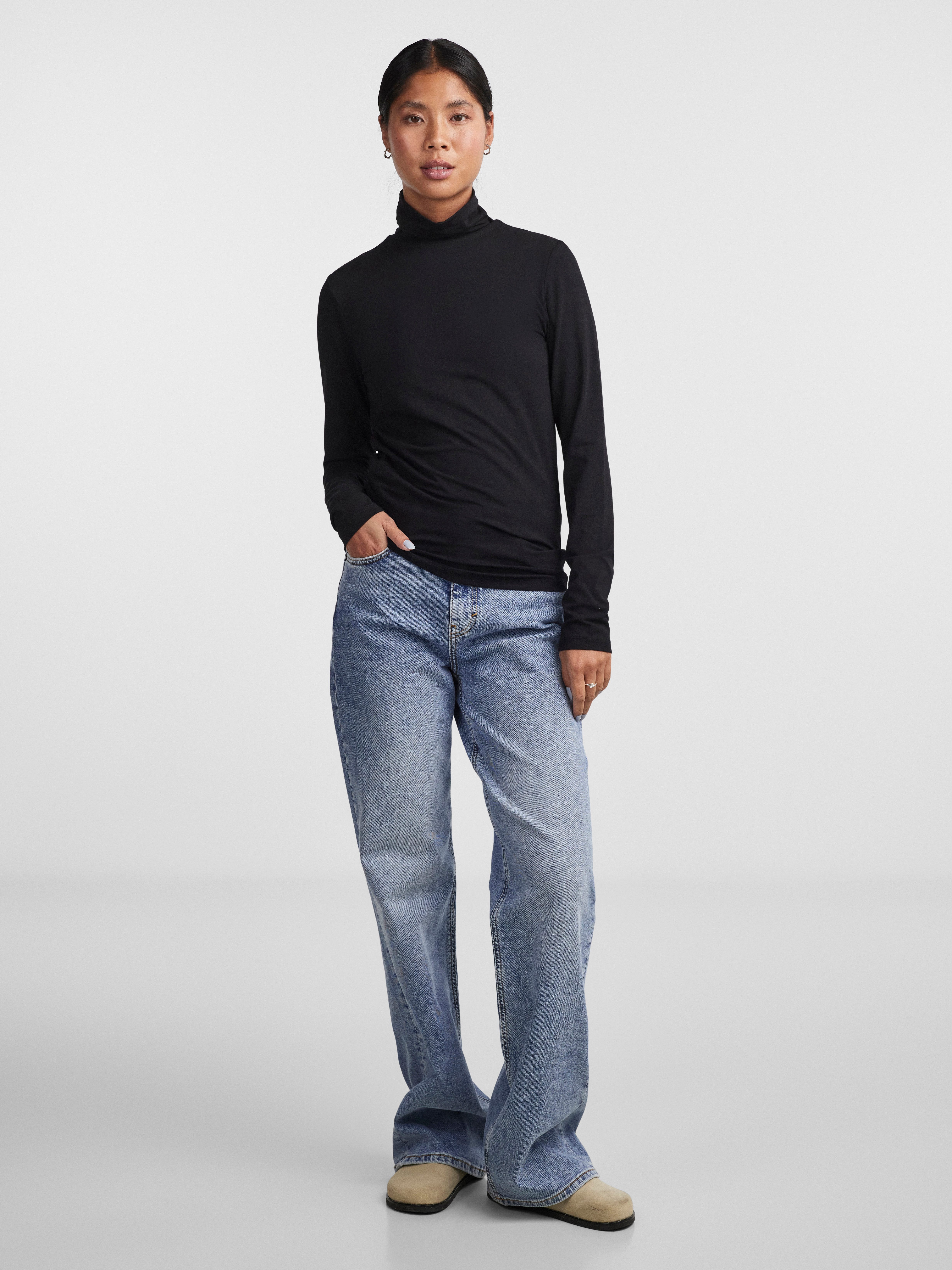 pieces Colshirt PCSIRENE LS ROLLNECK TOP JRS NOOS
