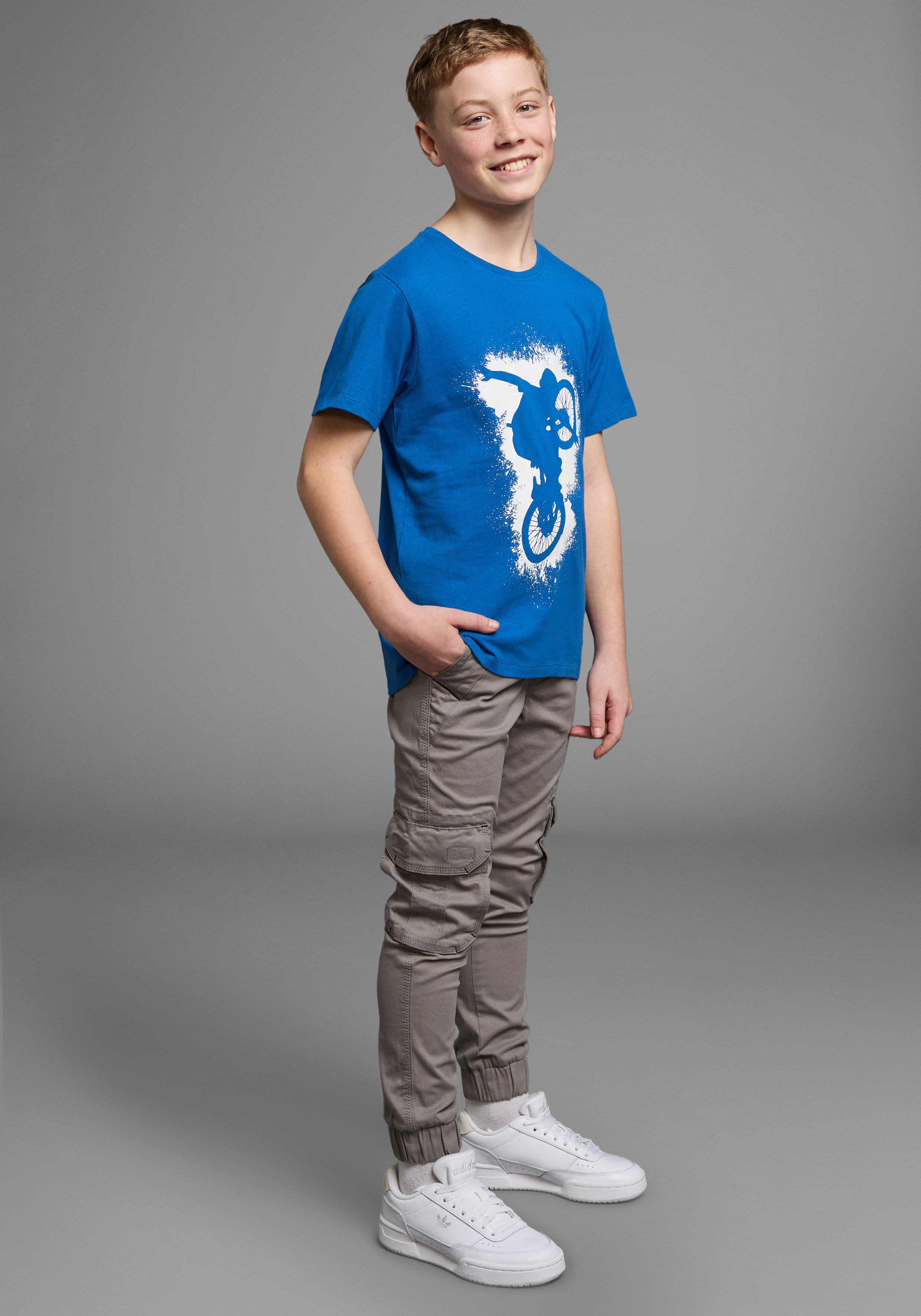 KIDSWORLD T-shirt Met casual print: BIKER Korte mouwen, bedrukt, ronde hals, van katoen