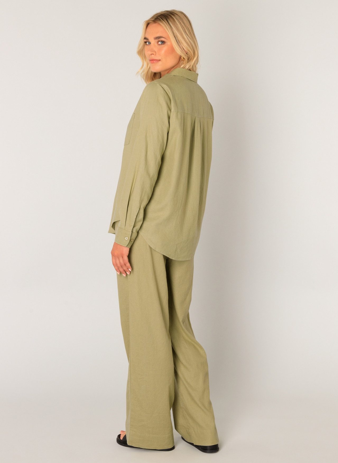 Base Level Overhemdblouse YAEL