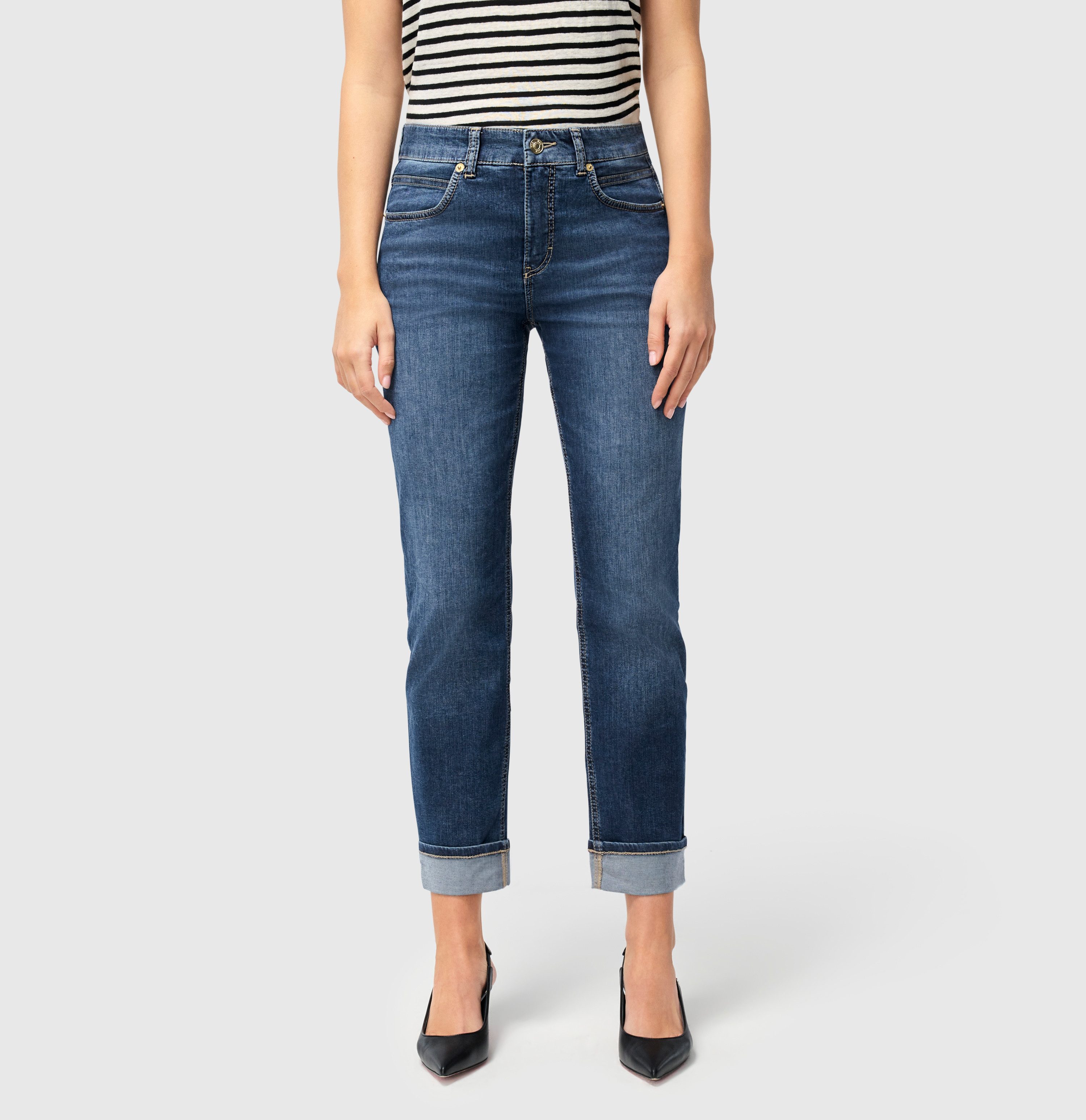 MAC Straight jeans SUE relax in de four-pocket stijl