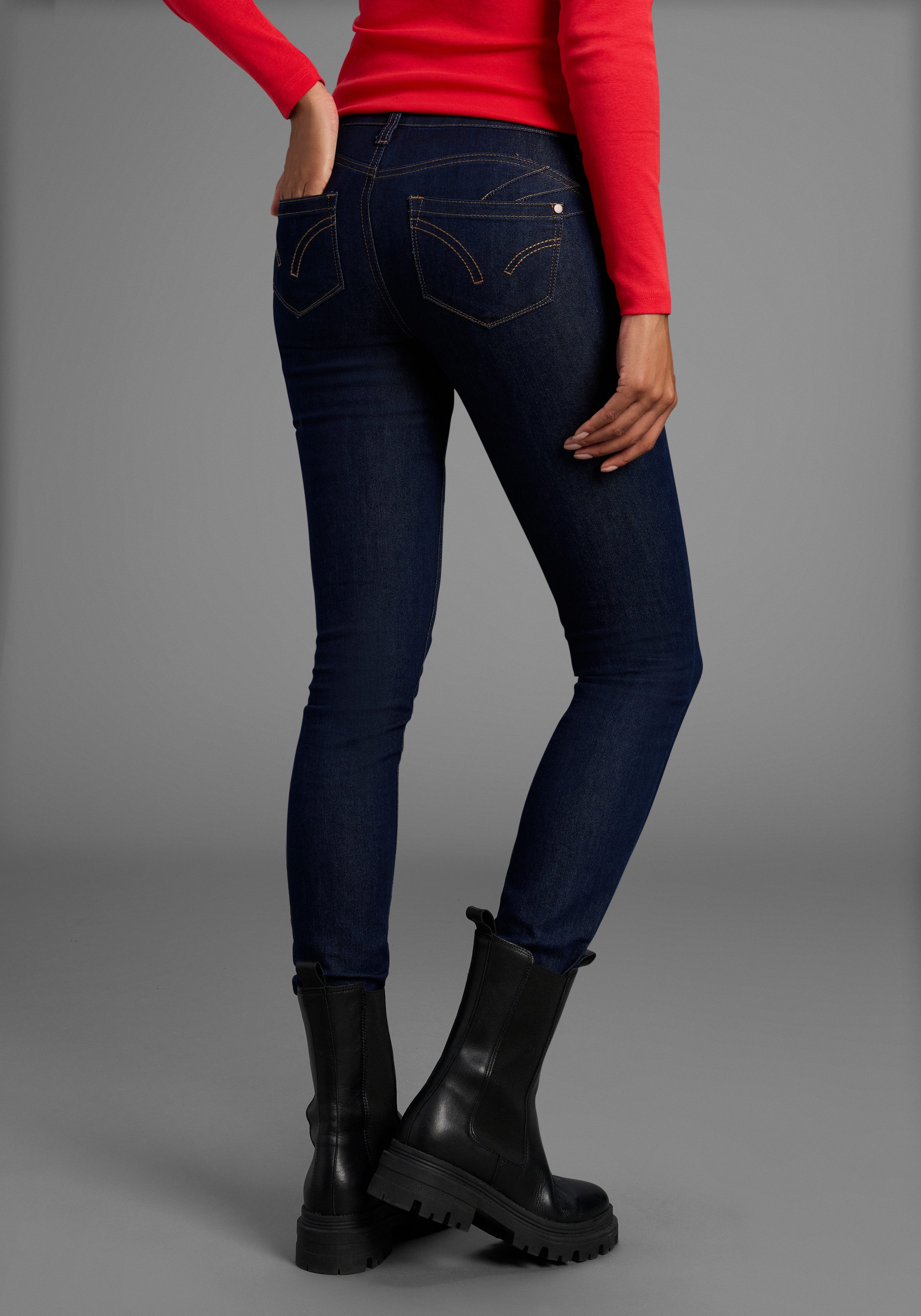 Arizona Skinny fit jeans Shaping skinny pasvorm, normale taille, in stretchkwaliteit, used-look