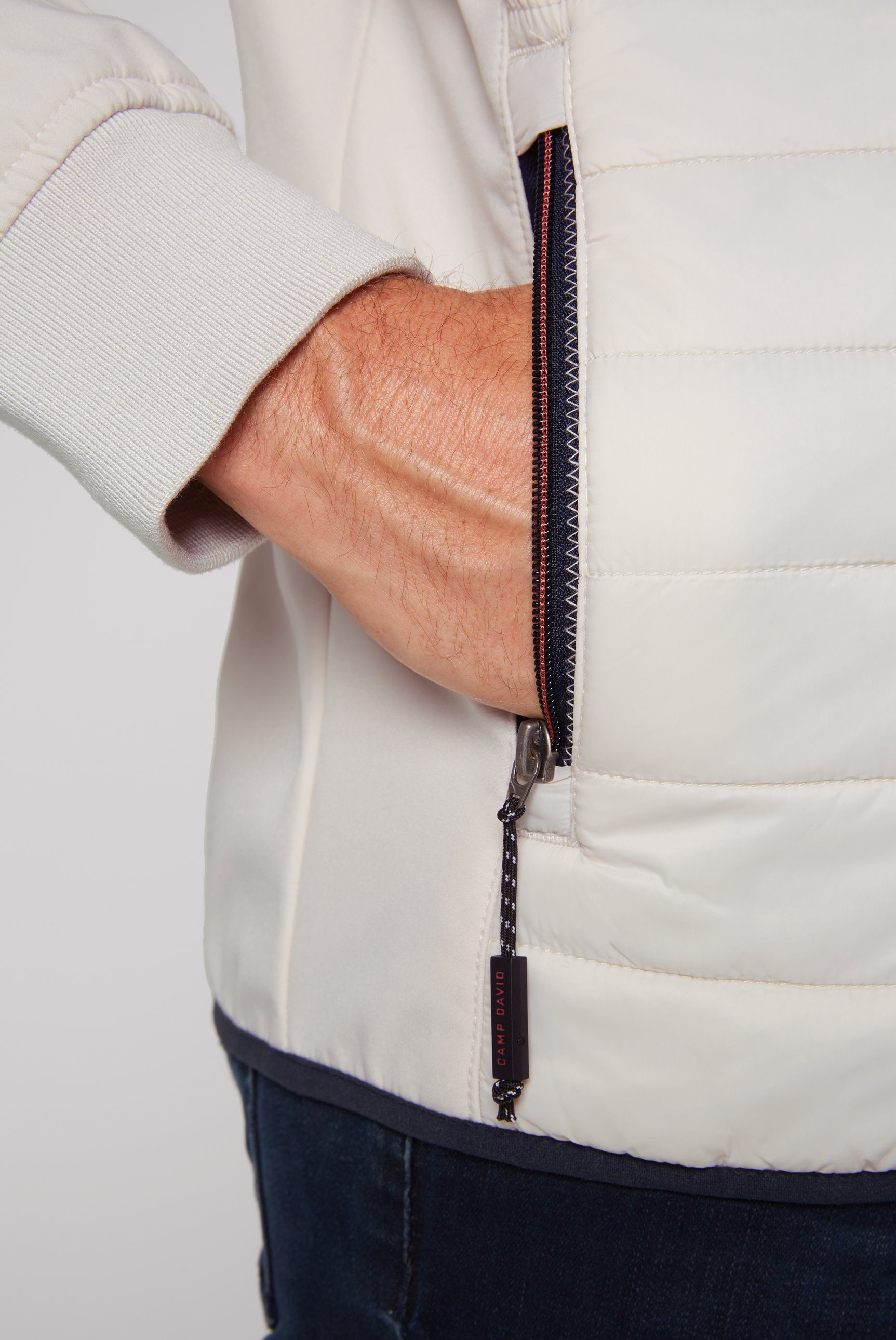 CAMP DAVID Softshell-jack met label-applicaties aan beide zijden