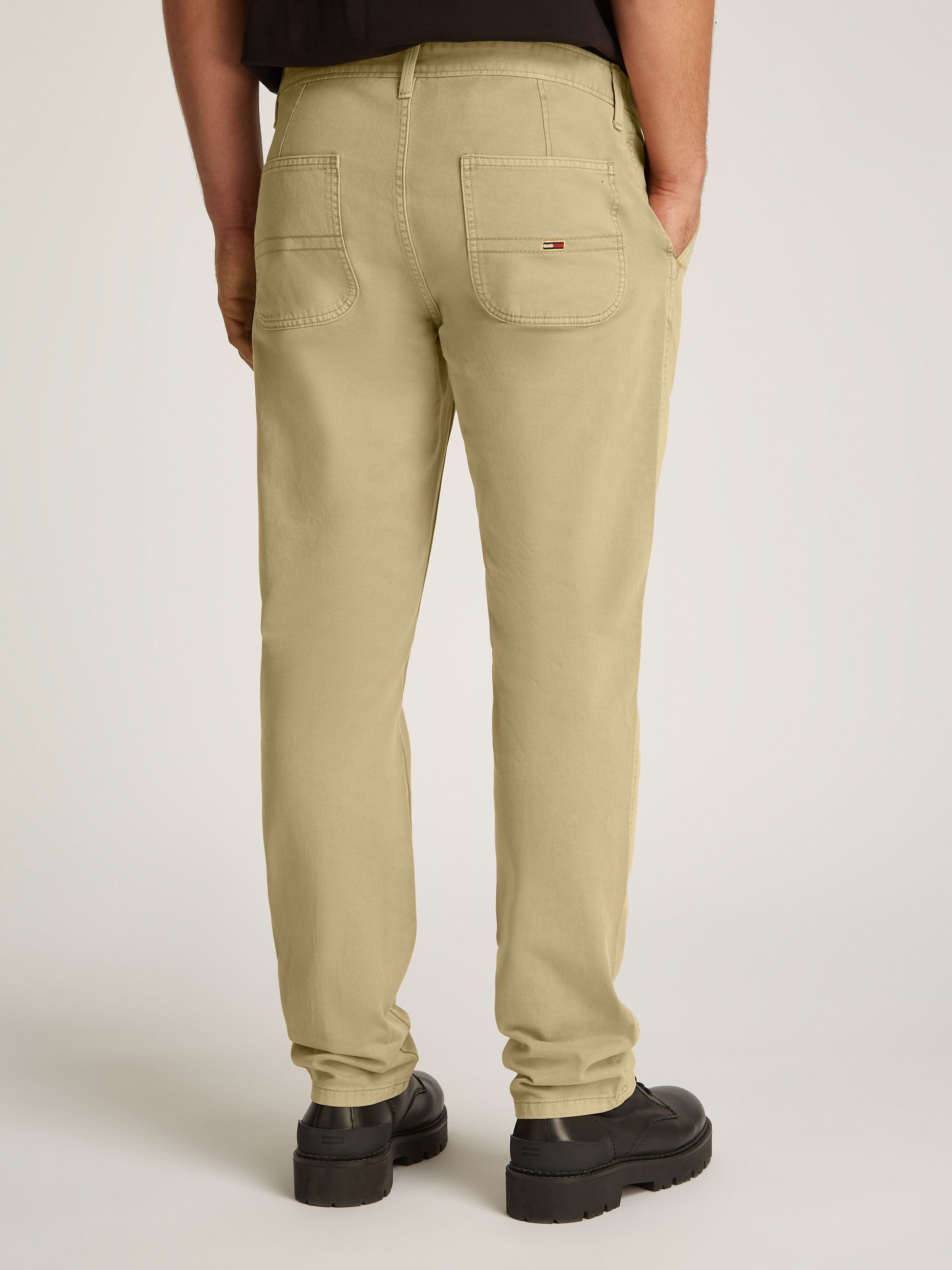 TOMMY JEANS Chino TJM RYAN CHINO met geborduurd logo