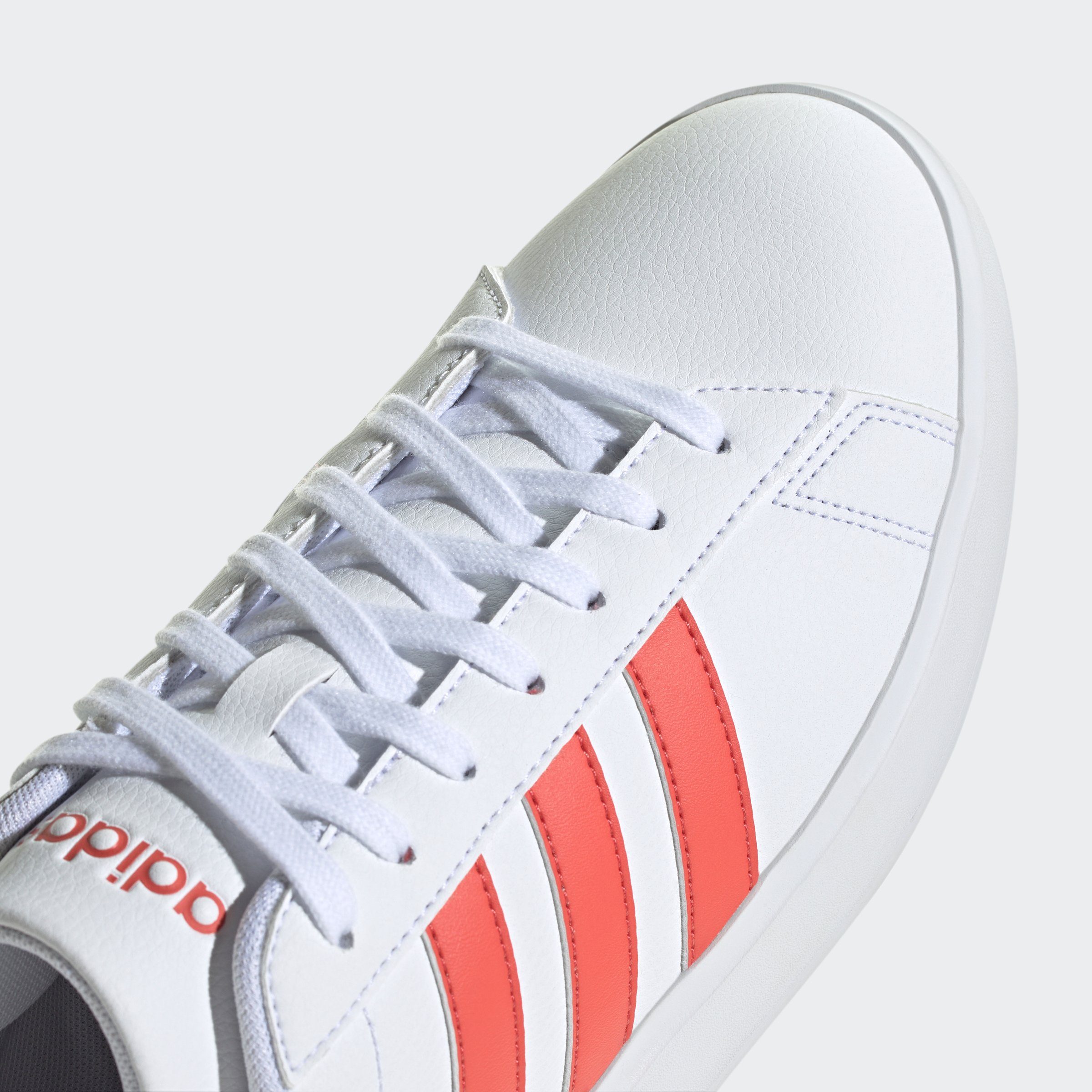 adidas Sportswear Sneakers GRAND COURT CLOUDFOAM COMFORT Design geïnspireerd op de adidas Superstar
