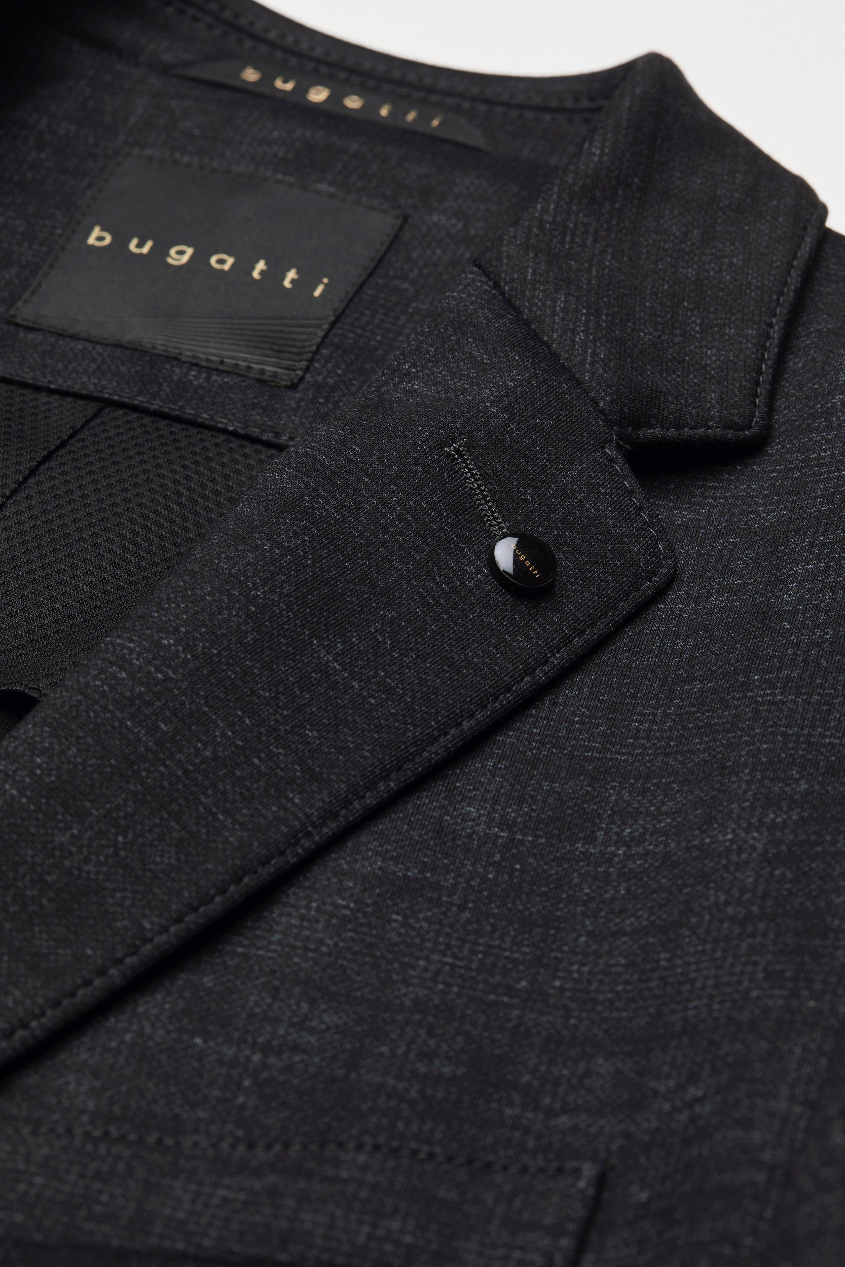 Bugatti Colbert met stijlvol ruitmotief
