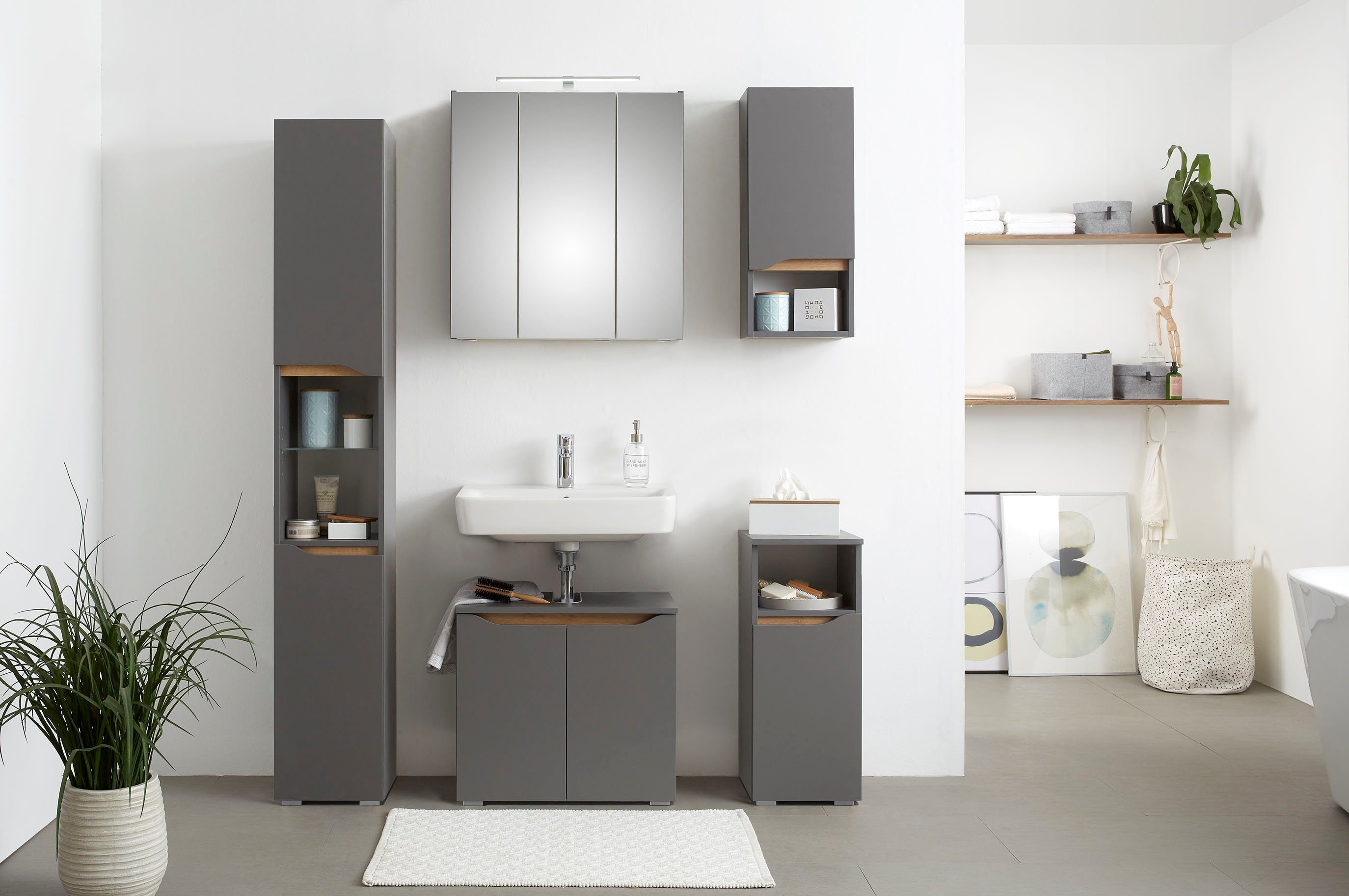 Saphir Badkamerserie Quickset 5-delig, wastafelonderkast met led-spiegelkast Hoge kast, onderkast, hangend kastje, inclusief deurdemper, 9 deuren