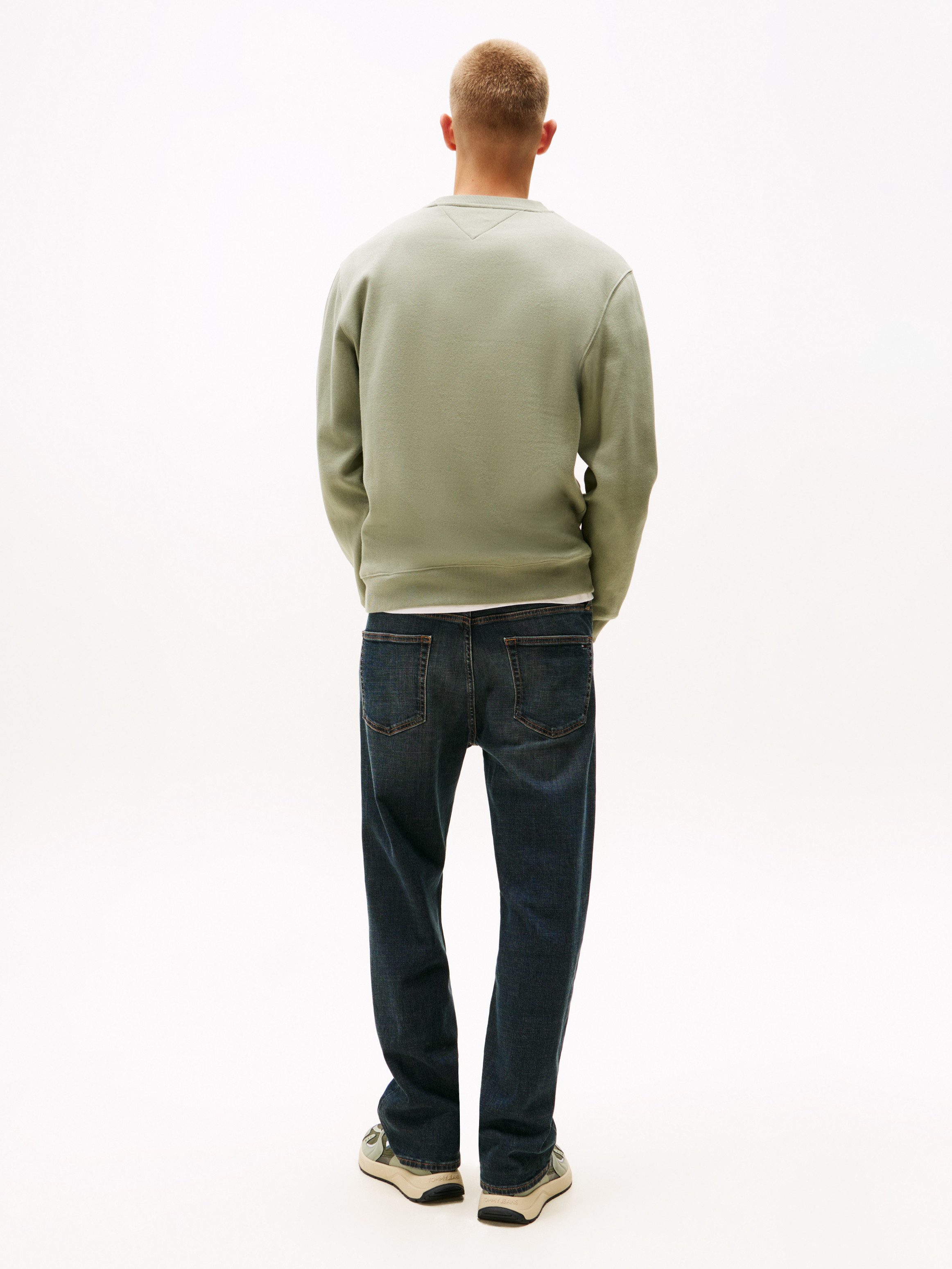 TOMMY JEANS Sweatshirt TJM REG S FLAG CREW Met geborduurd merklogo op borsthoogte