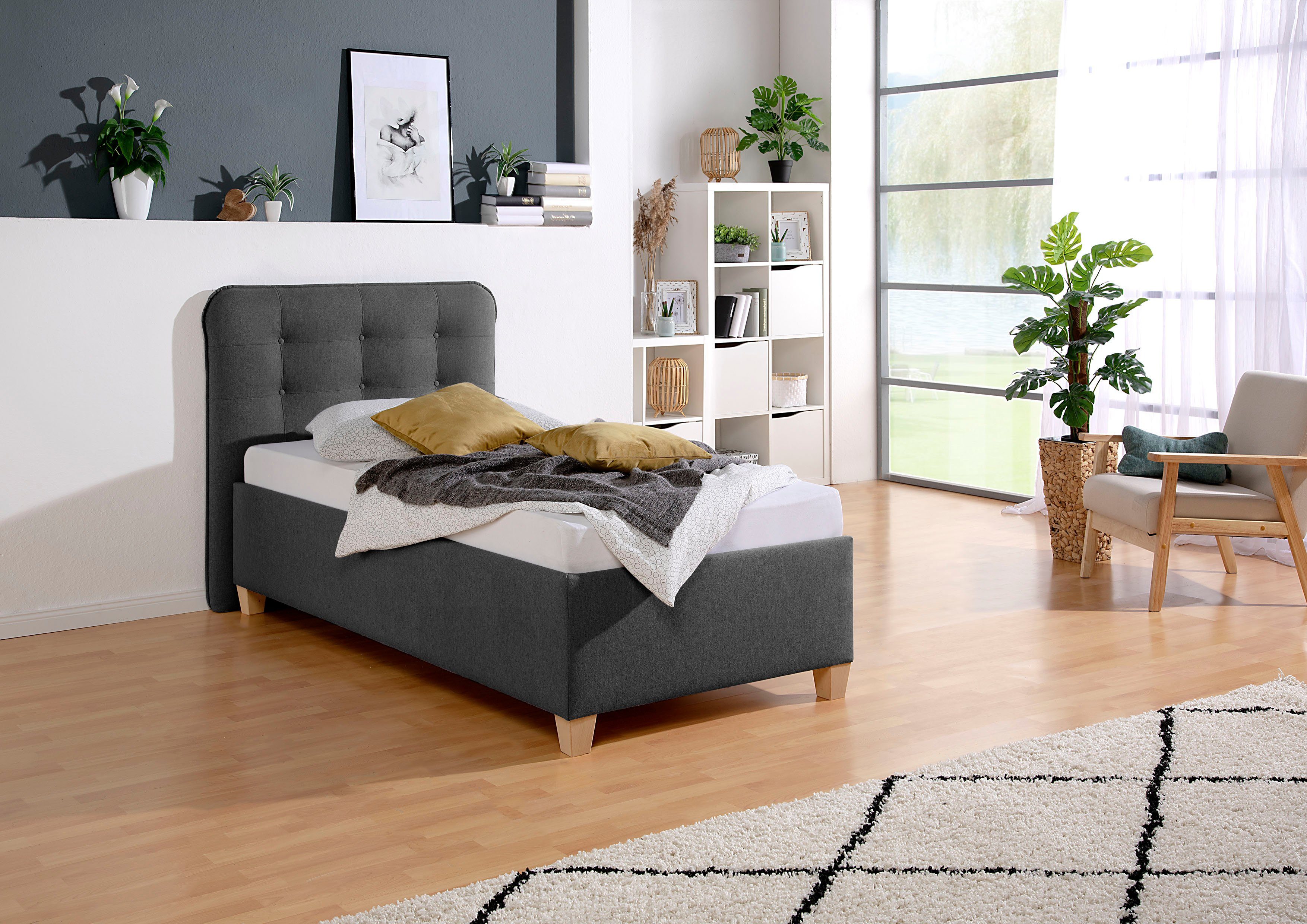 Maintal Gestoffeerd bed inclusief bedkist