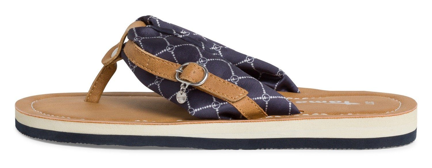 Tamaris Teenslippers Avril , zomerschoenen, flats, slippers met t-logo hanger