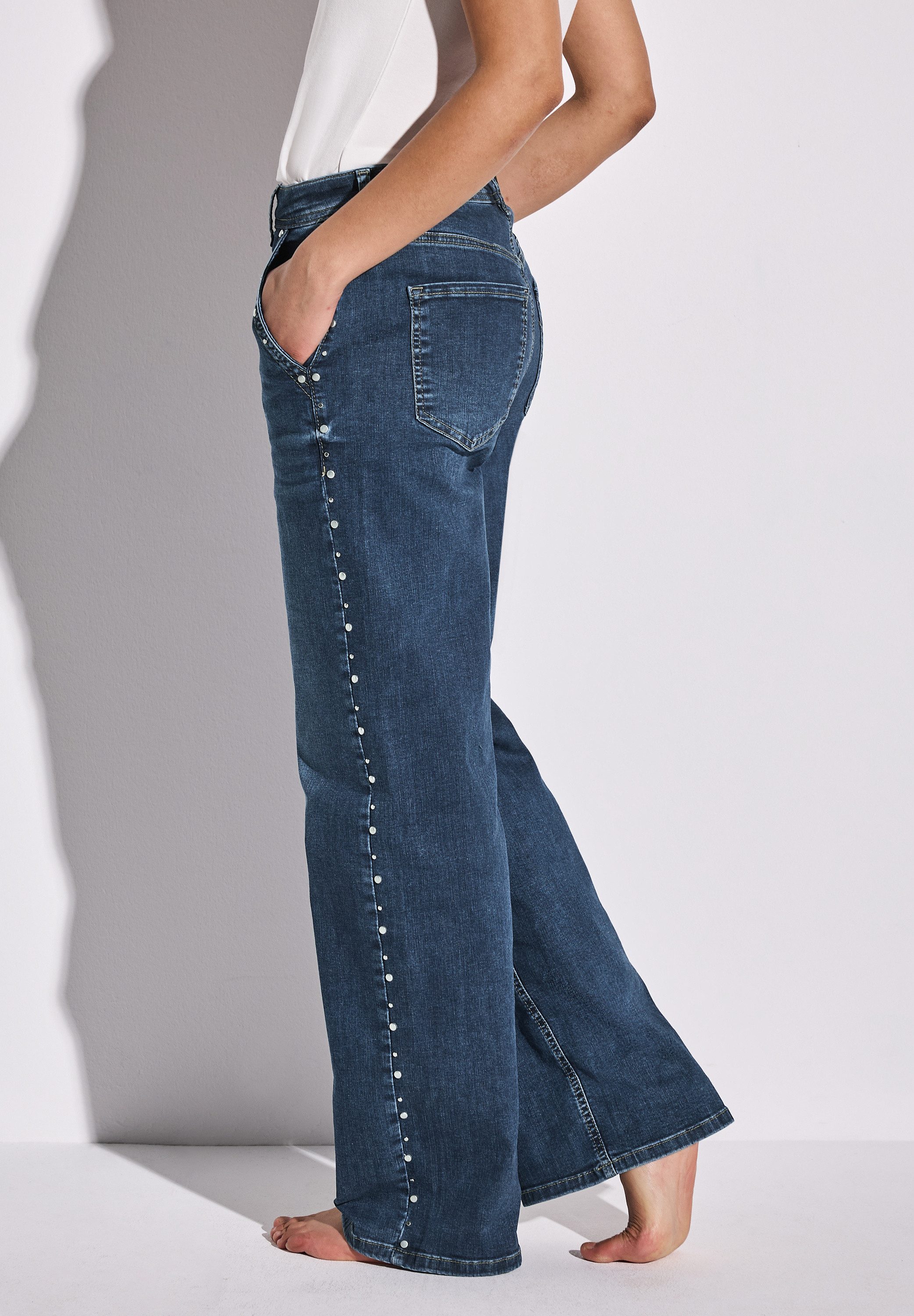 STREET ONE High-waist jeans met studs