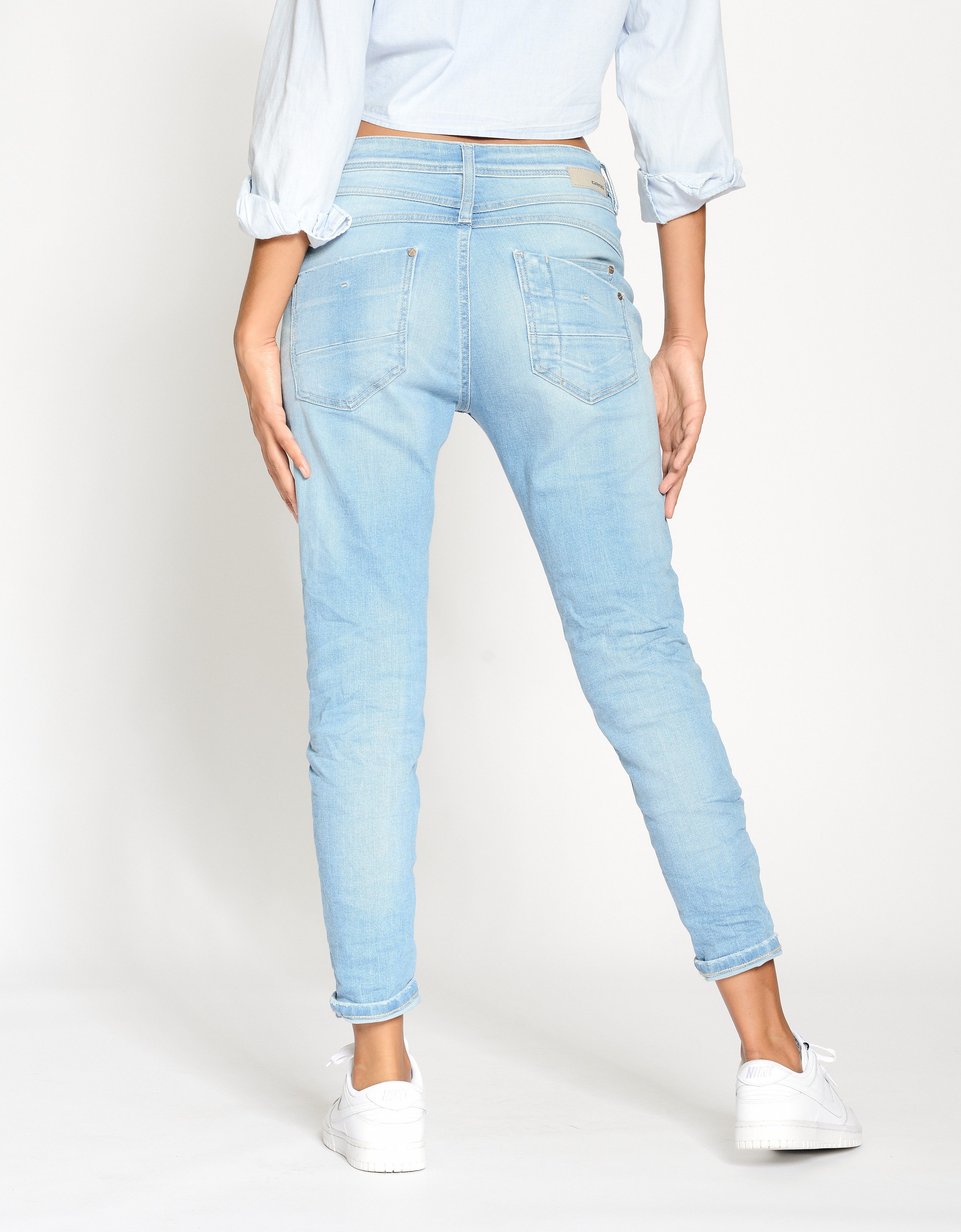 GANG Relax fit jeans 94AMELIE CROPPED met used-effecten