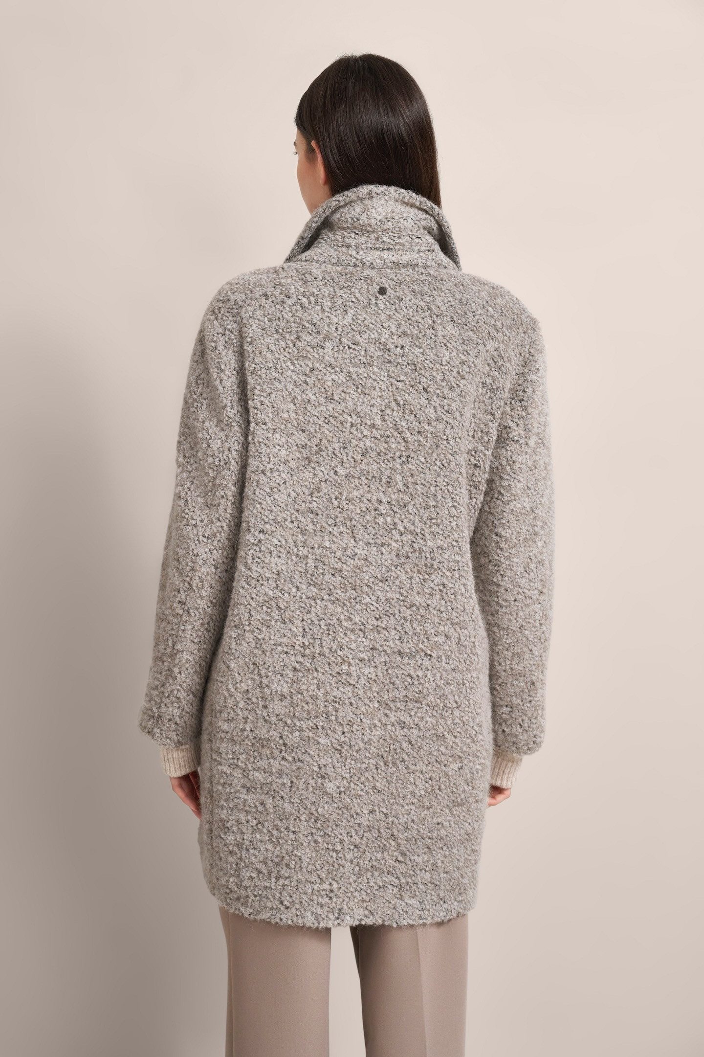 Bugatti Korte jas van moderne bouclé-stof